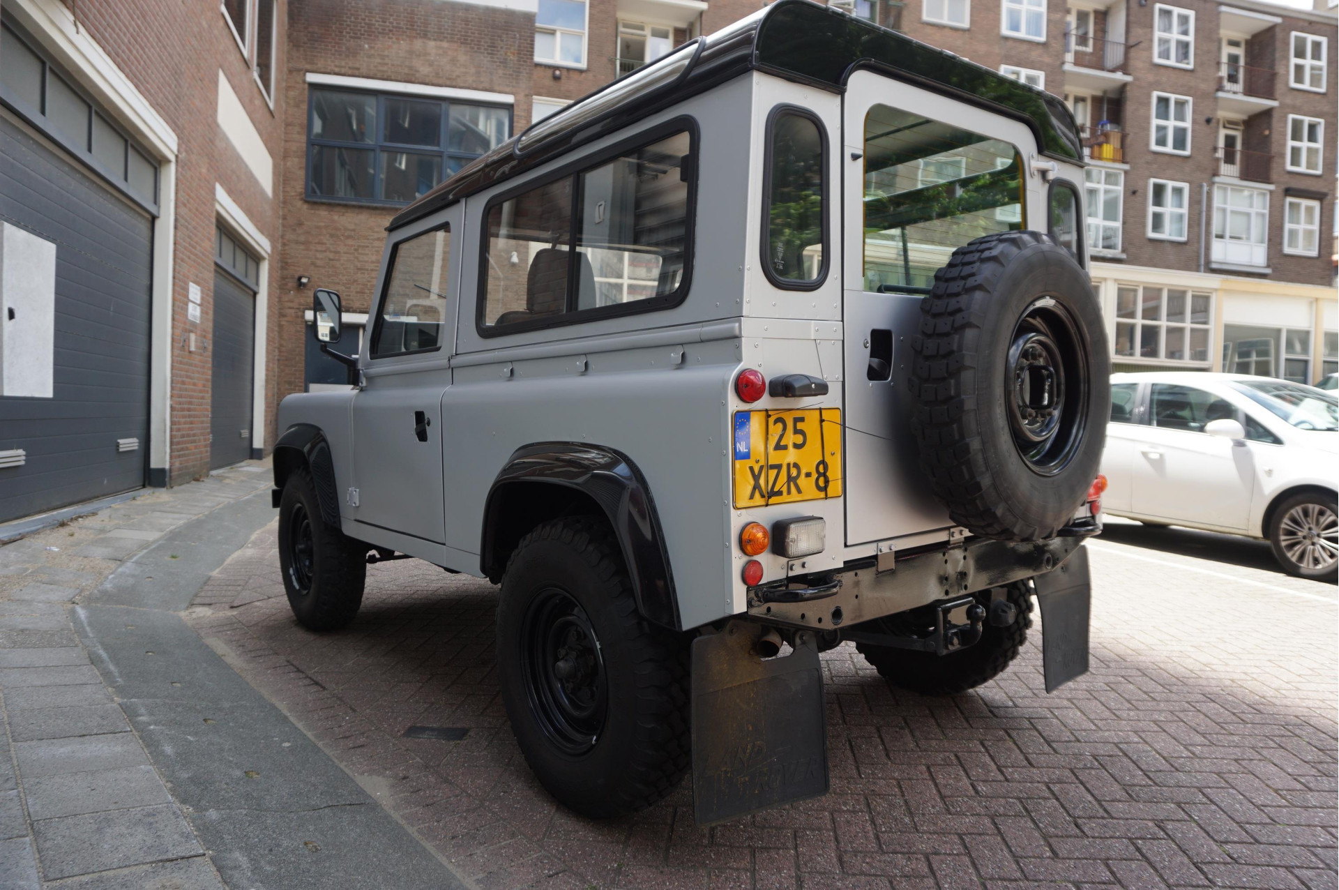 Foto van Land Rover Defender 90