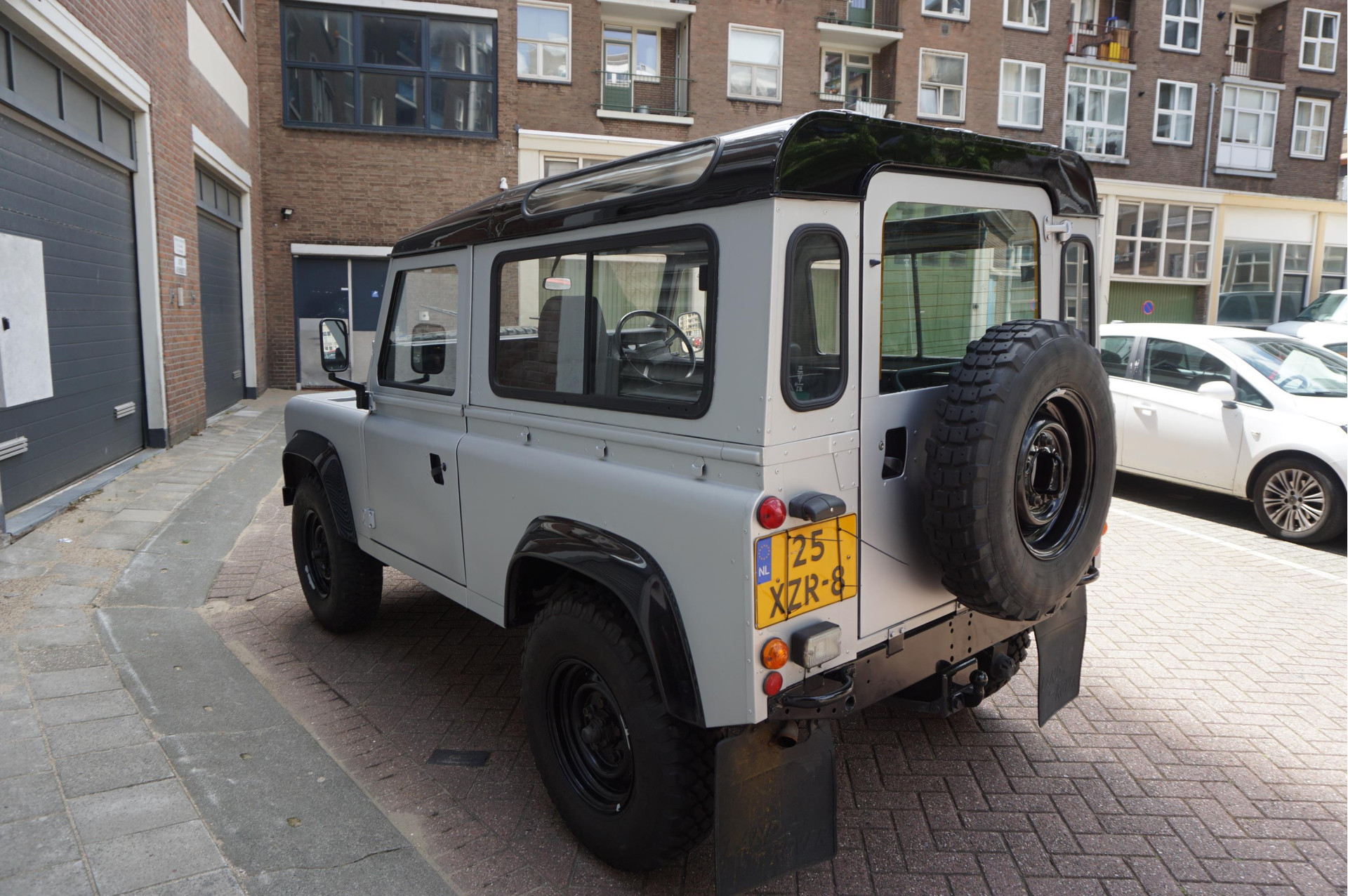 Foto van Land Rover Defender 90