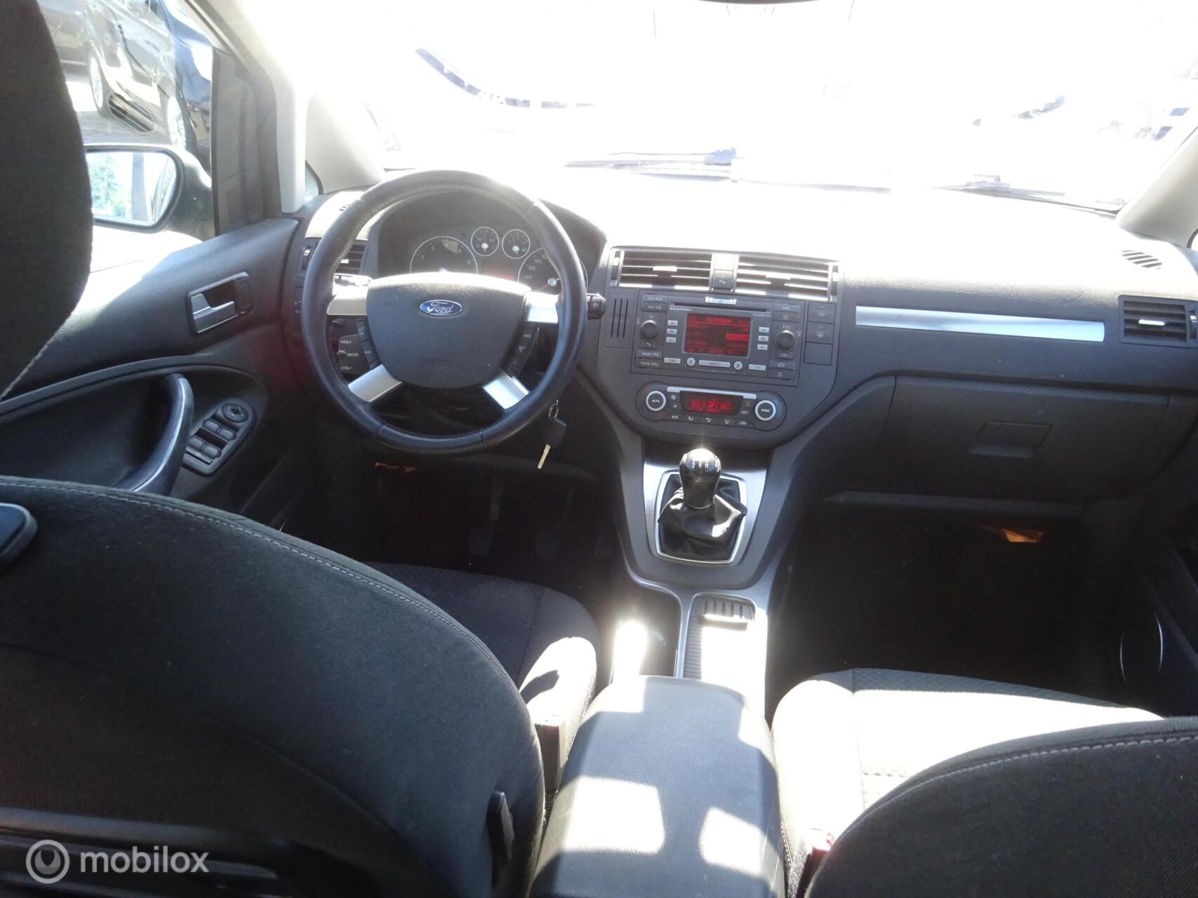 Foto van Ford C-max