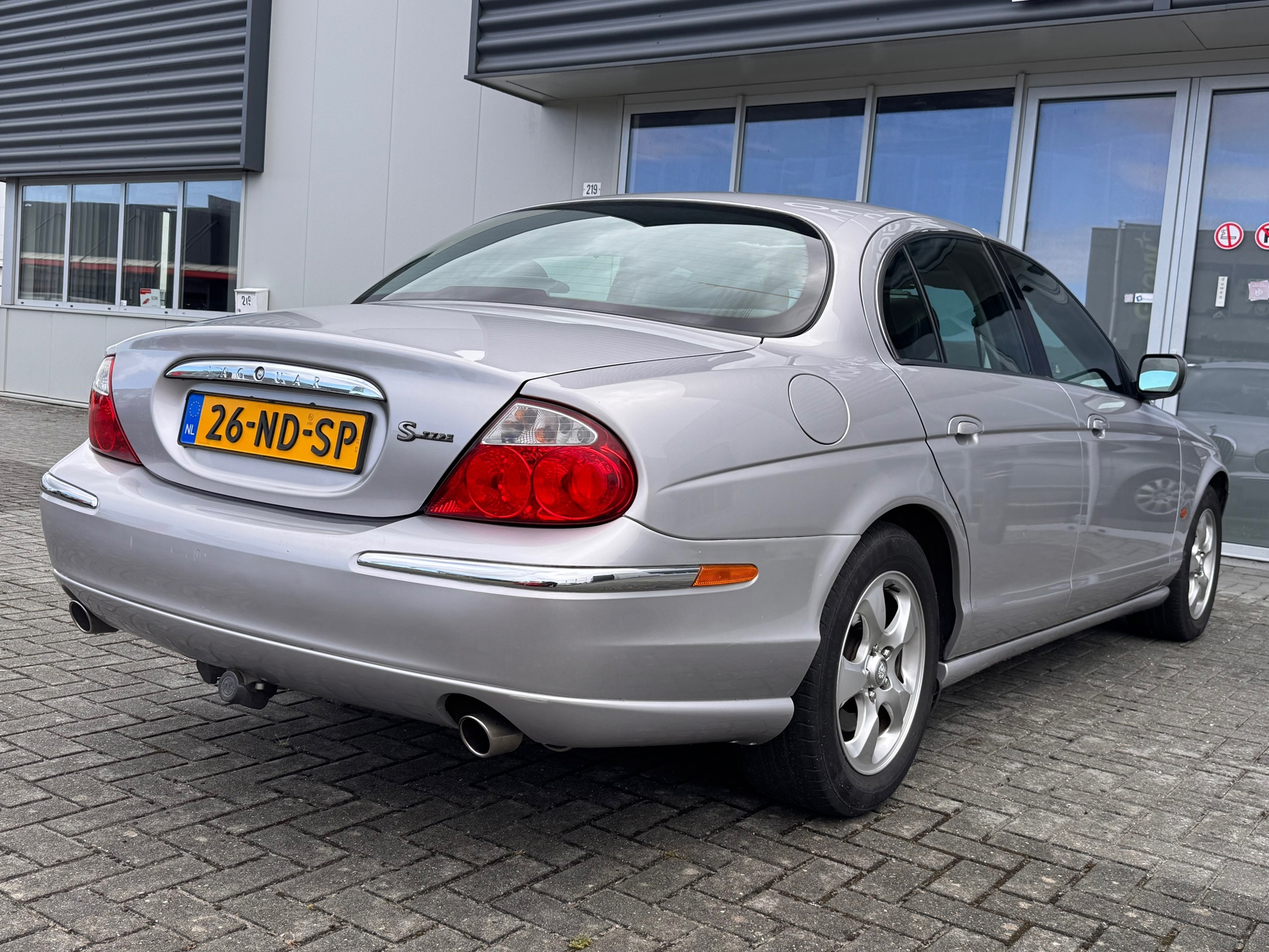 Foto van Jaguar S-type