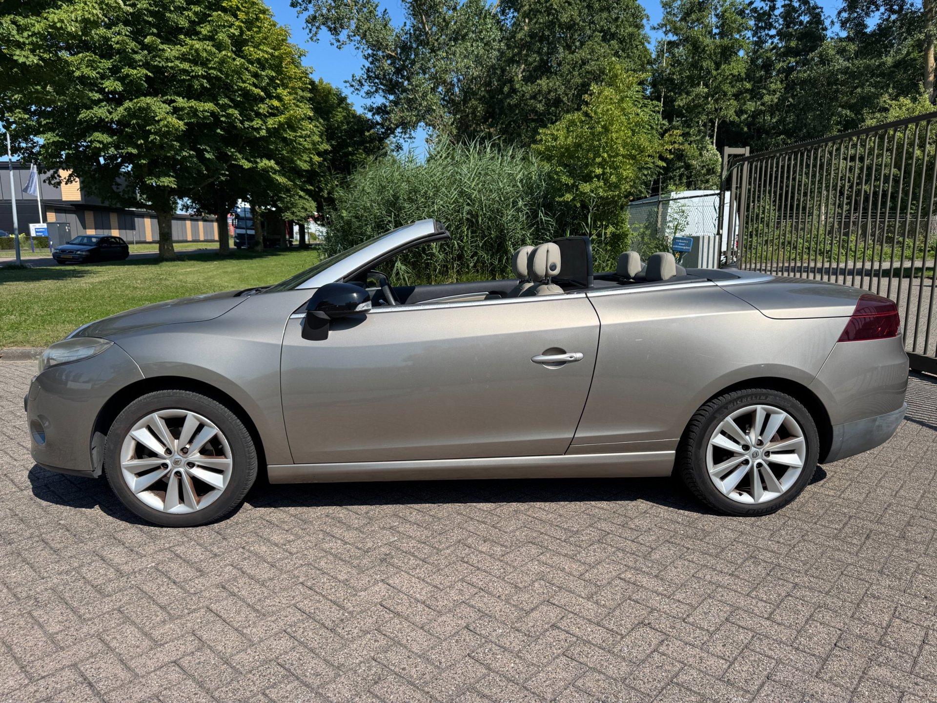 Foto van Renault Mégane Coupé-cabriolet