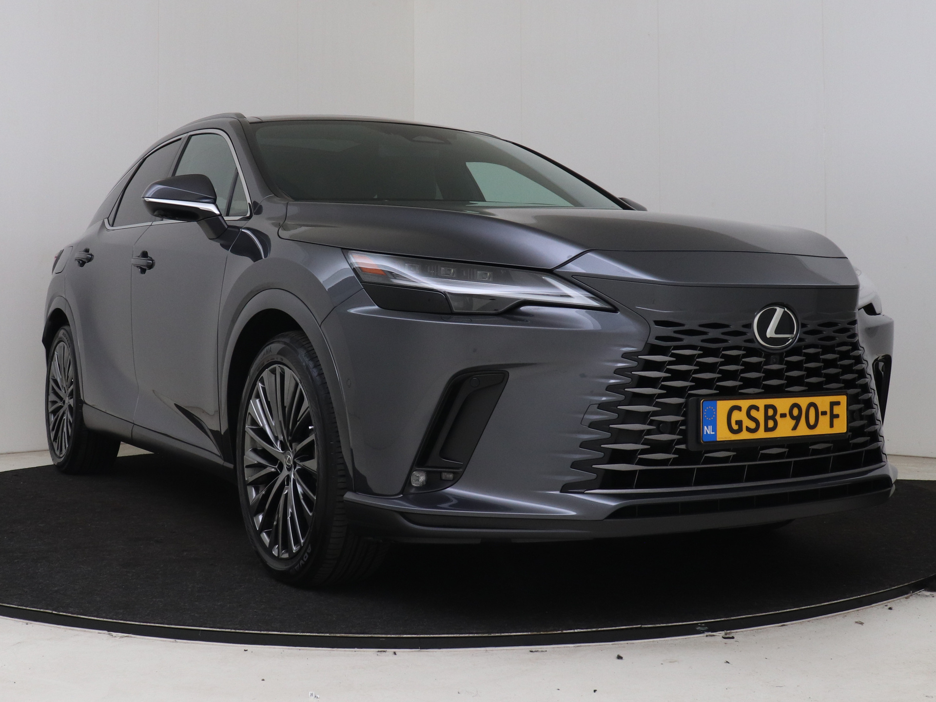 Foto van Lexus RX