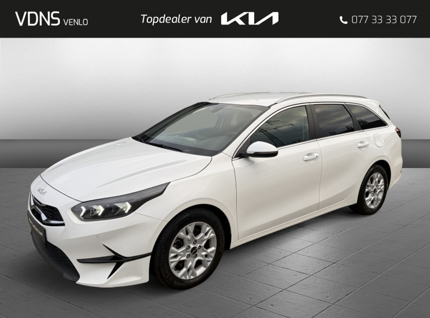 Kia Ceed Sportswagon 1.0 T-GDi DynamicPlusLine Navi + Camera - ZEER COMPLEET! 2024 - voorkant