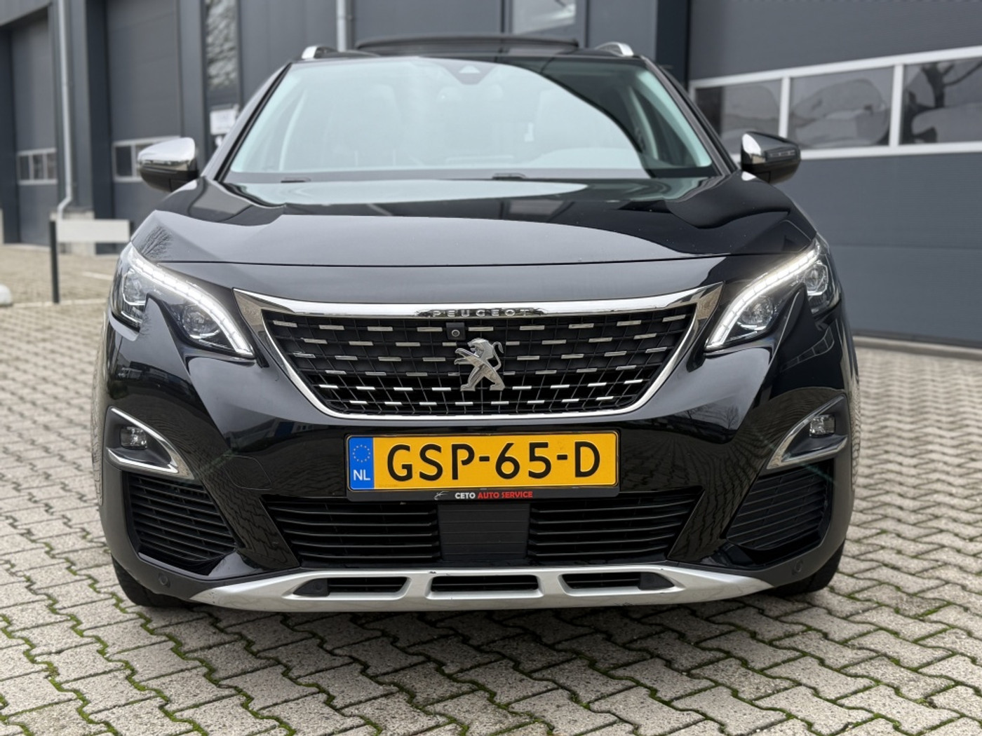 Foto van Peugeot 5008