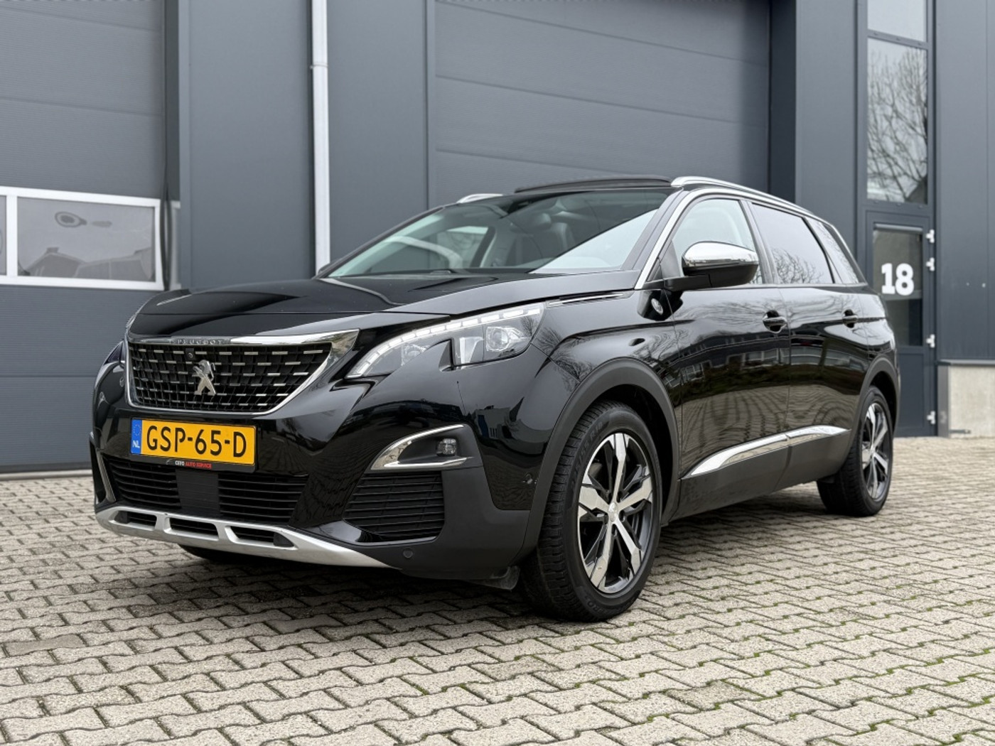 Foto van Peugeot 5008