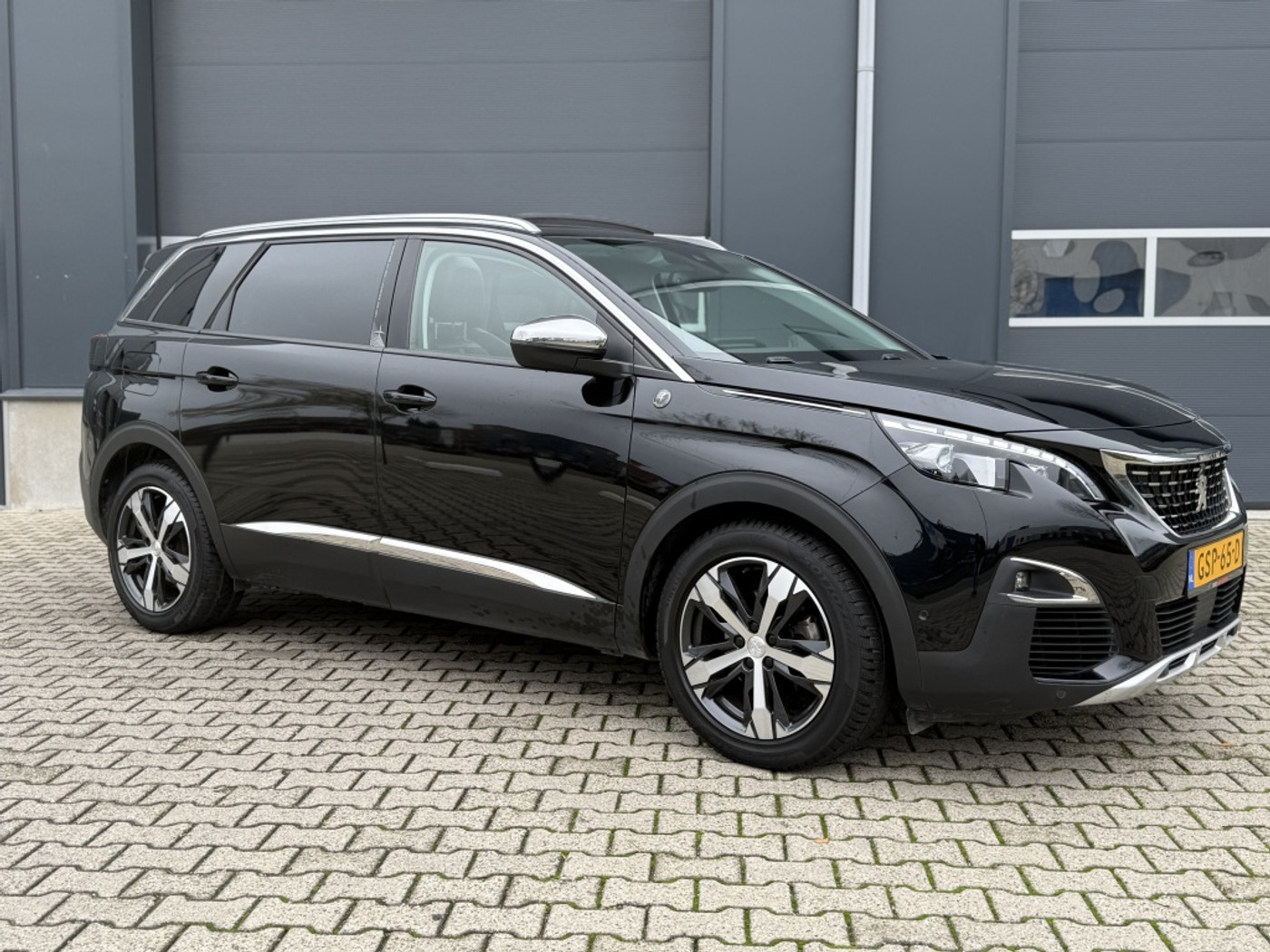 Foto van Peugeot 5008