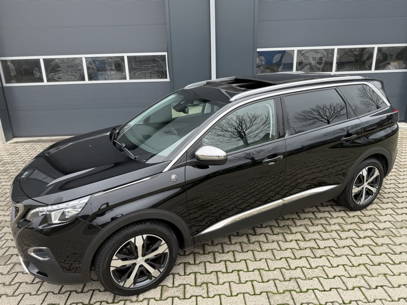 Foto van Peugeot 5008