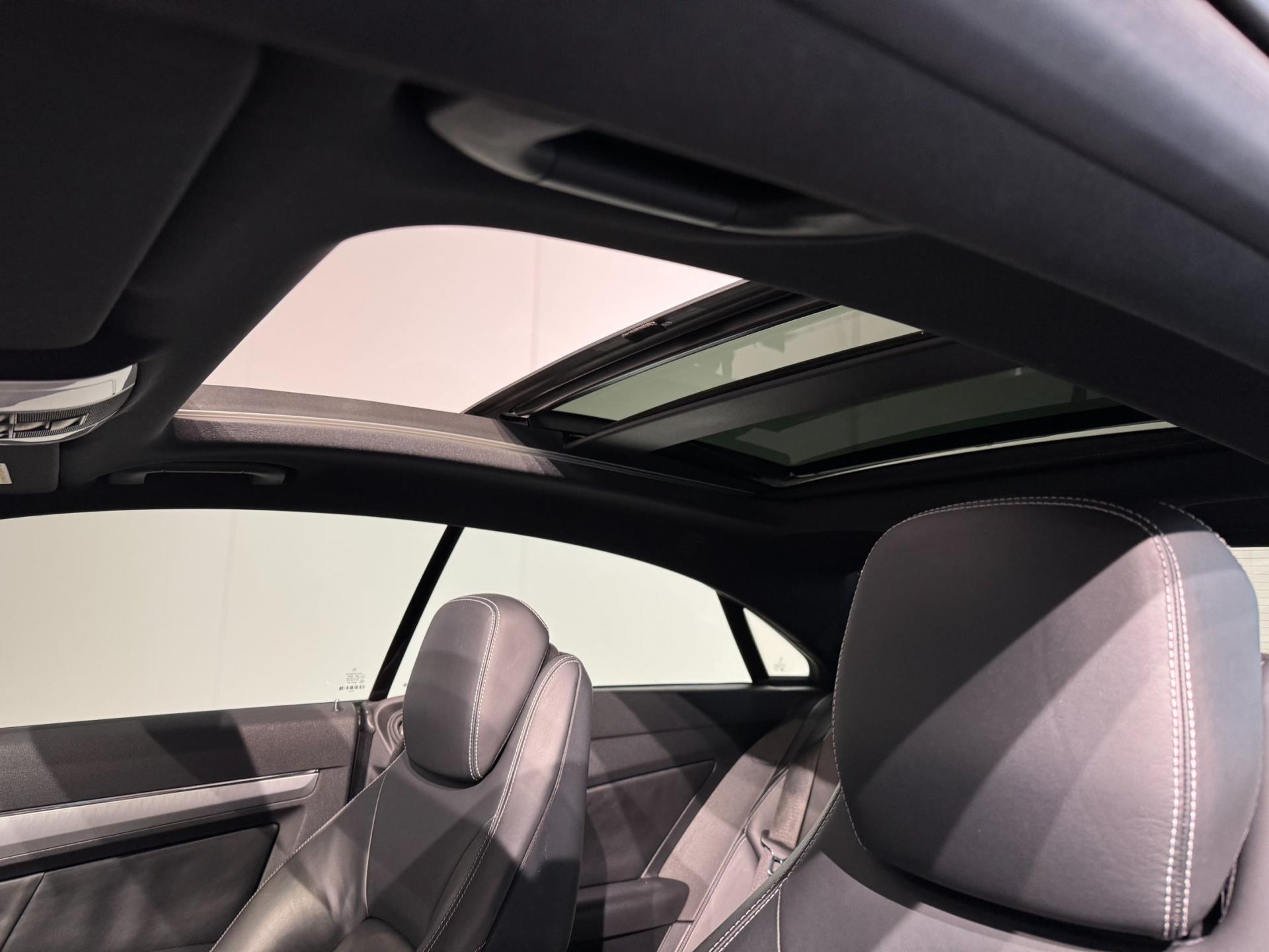 Foto van Mercedes-Benz E-klasse Coupé