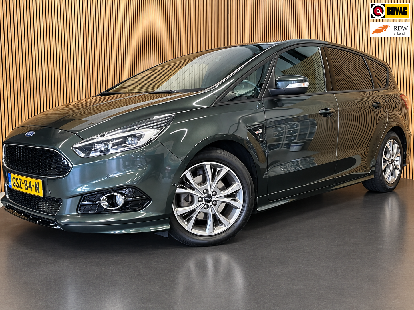 Ford S-max 1.5 ST-Line 7-PERSOONS|NIEUWE MOTOR|AFN.TREKHAAK|STOEL+STUURVERW|CAMERA|CARPLAY|1/2 LEDER/ALCANTARA|MEMORY|CRUISE+CLIMA 2018 - voorkant