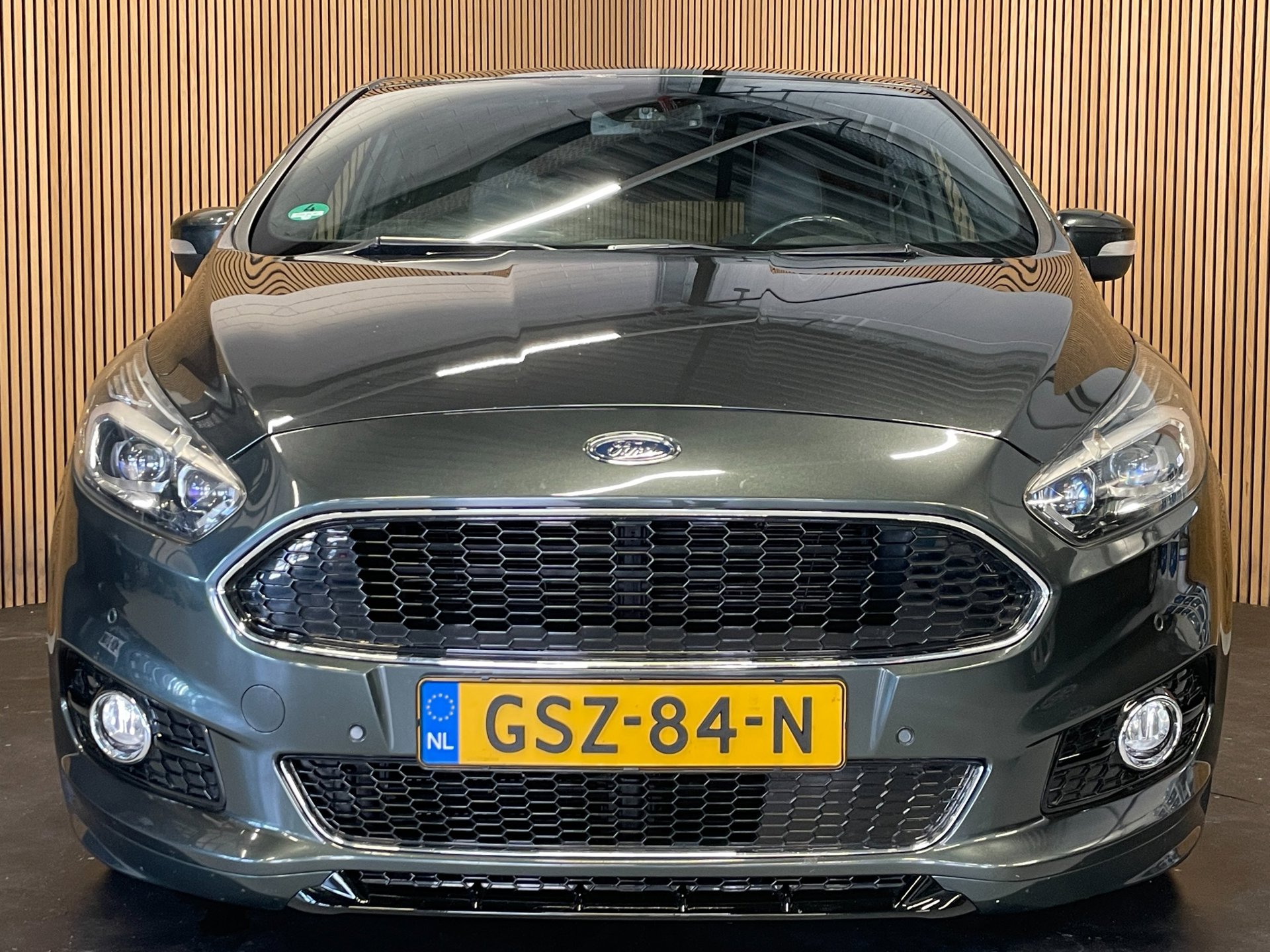 Foto van Ford S-max