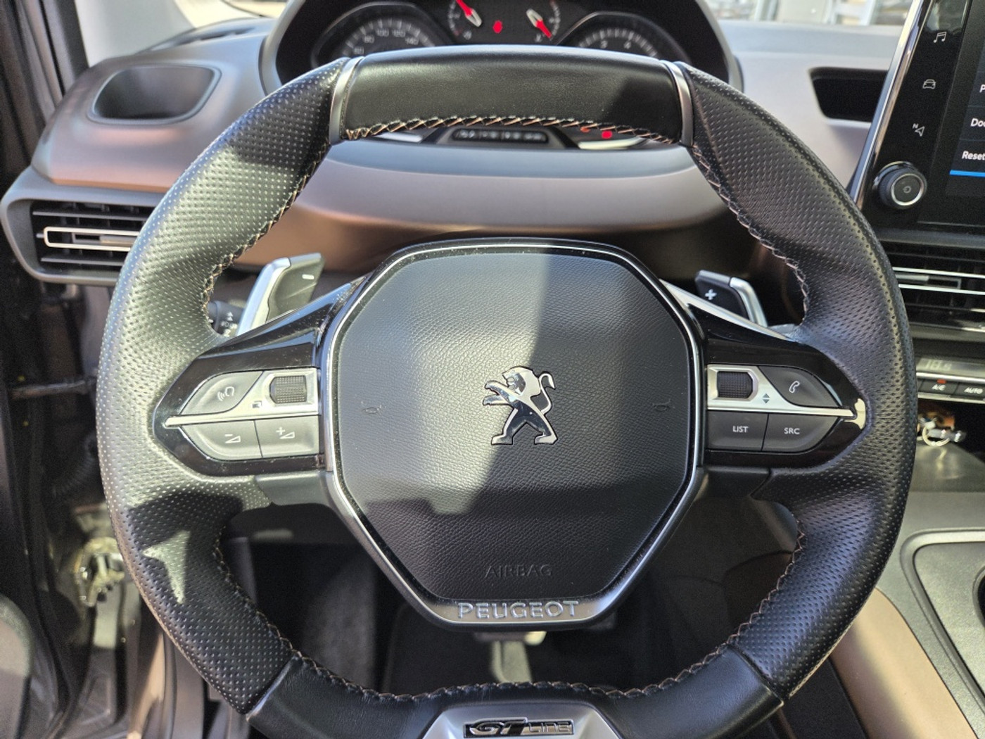 Foto van Peugeot Rifter