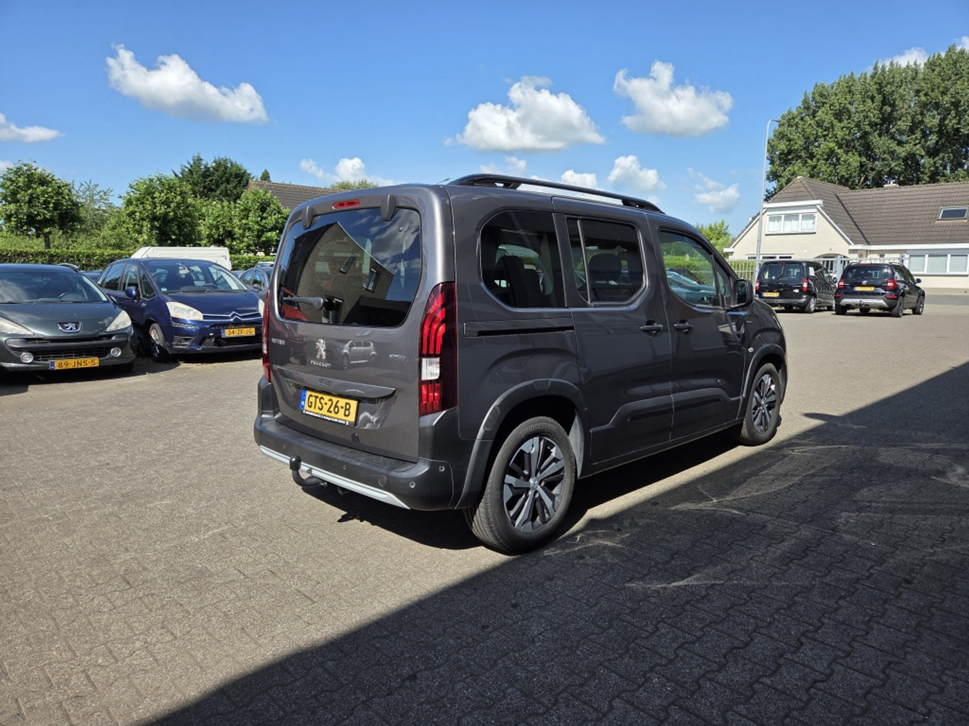 Foto van Peugeot Rifter