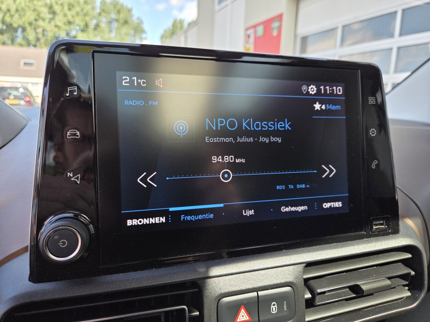 Foto van Peugeot Rifter