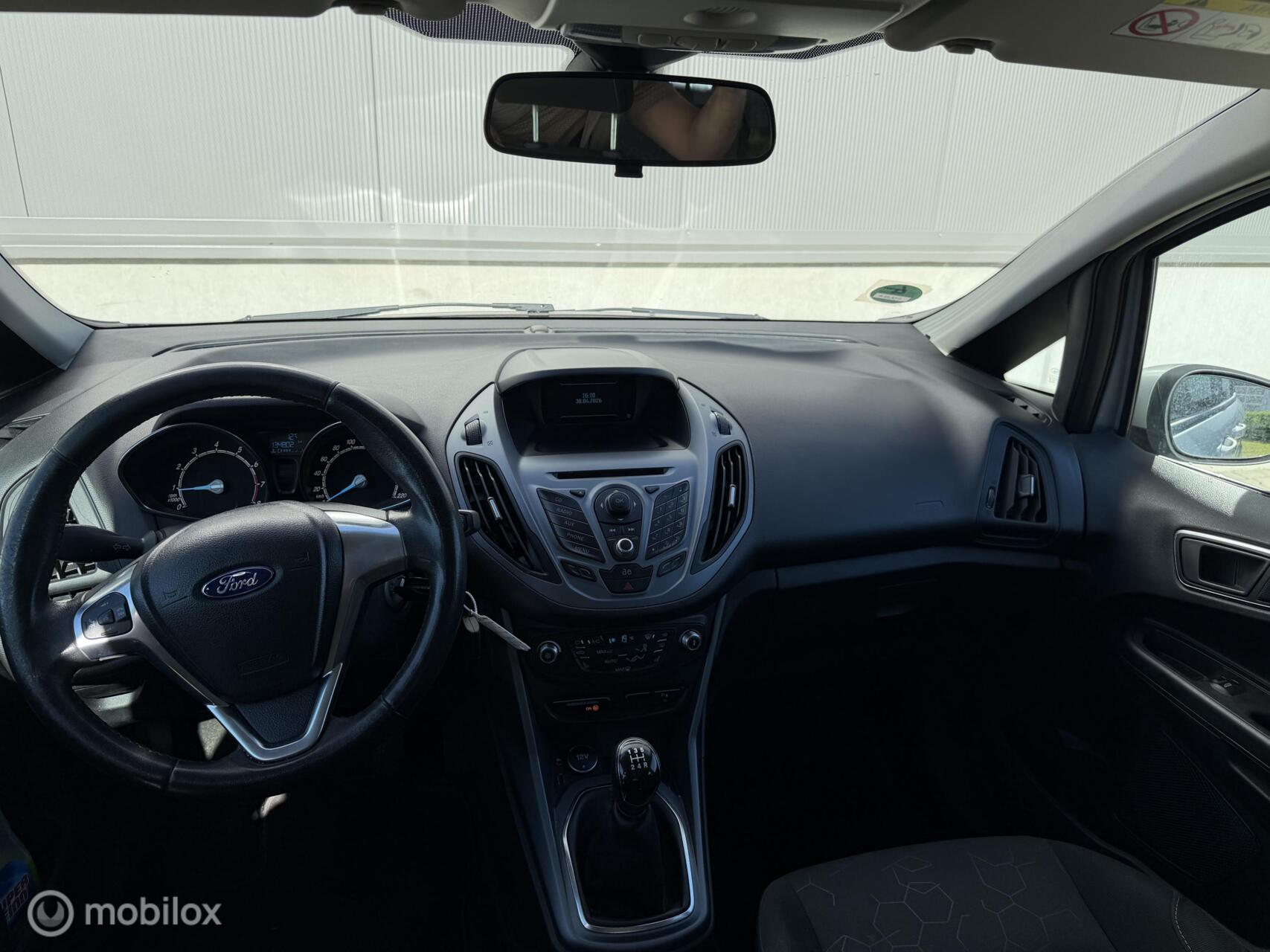 Foto van Ford B-max