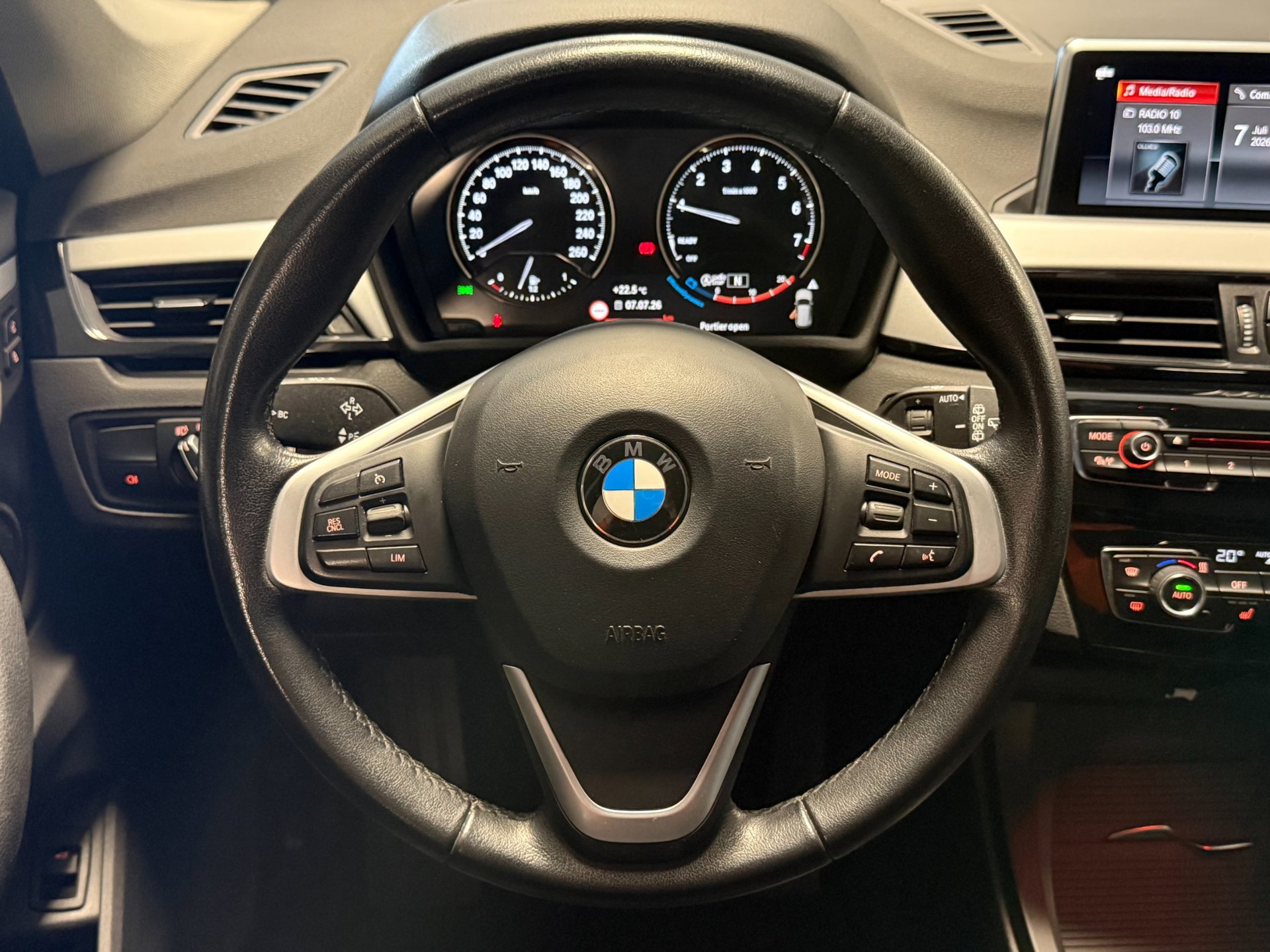 Foto van BMW X1