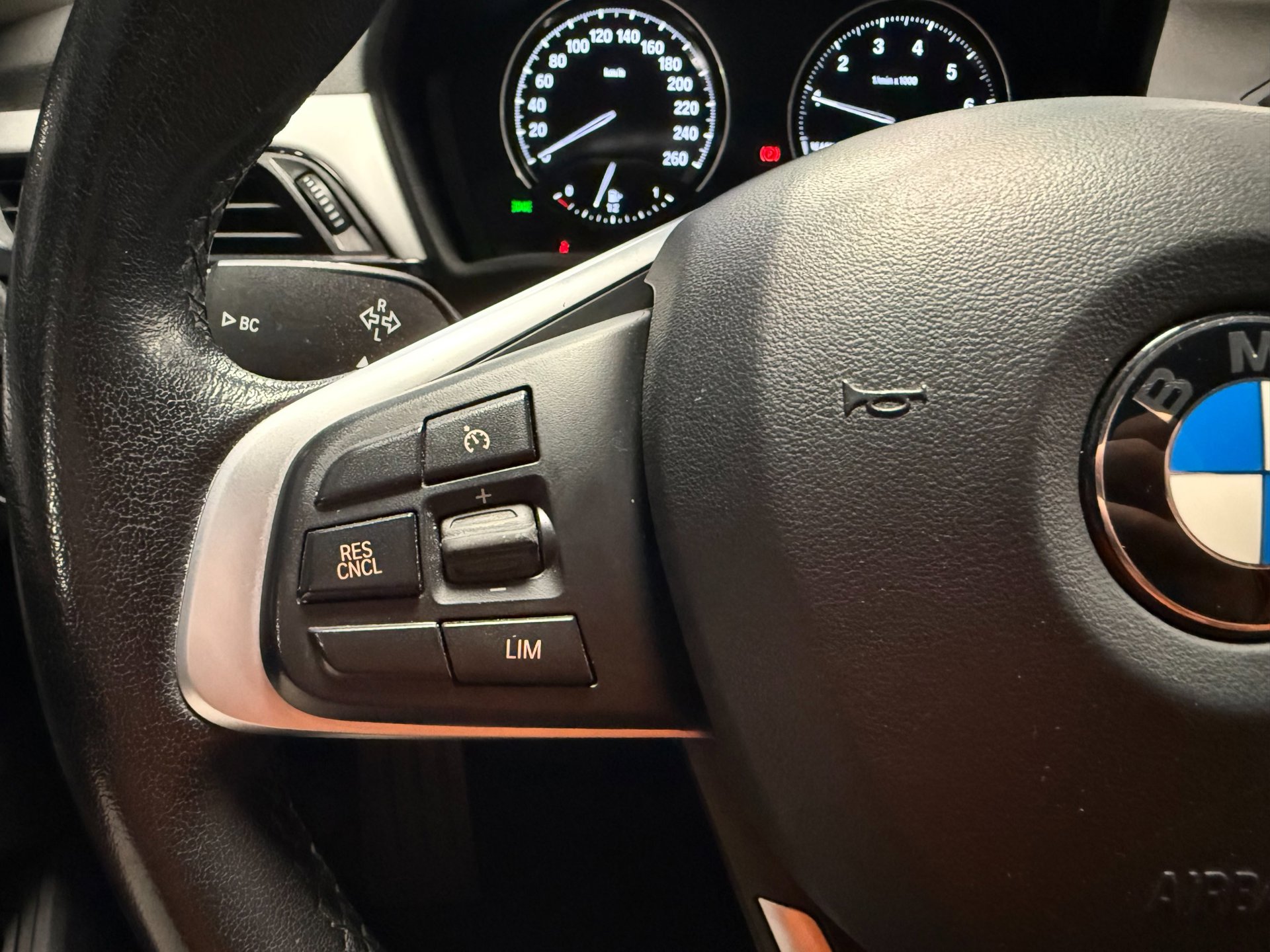 Foto van BMW X1