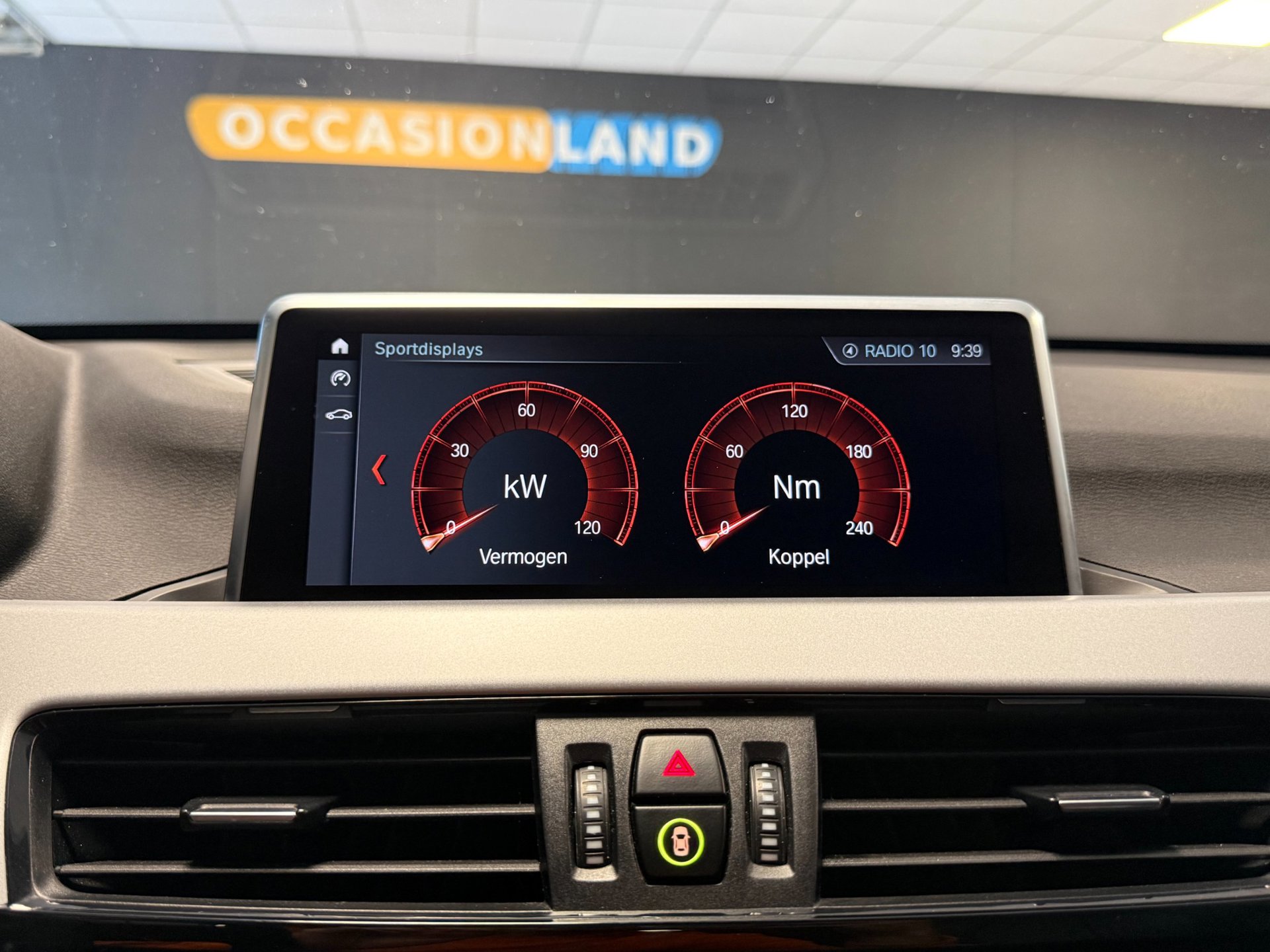 Foto van BMW X1