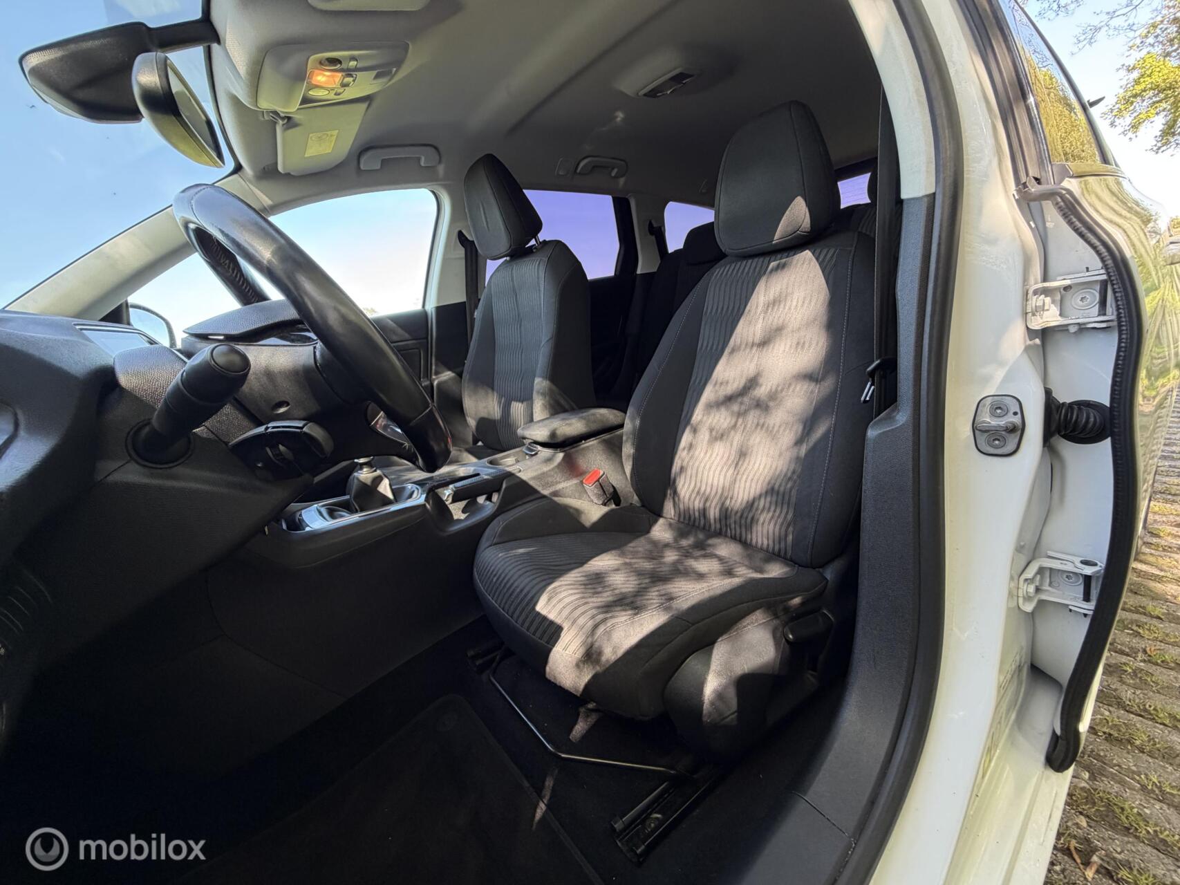 Foto van Peugeot 308 SW