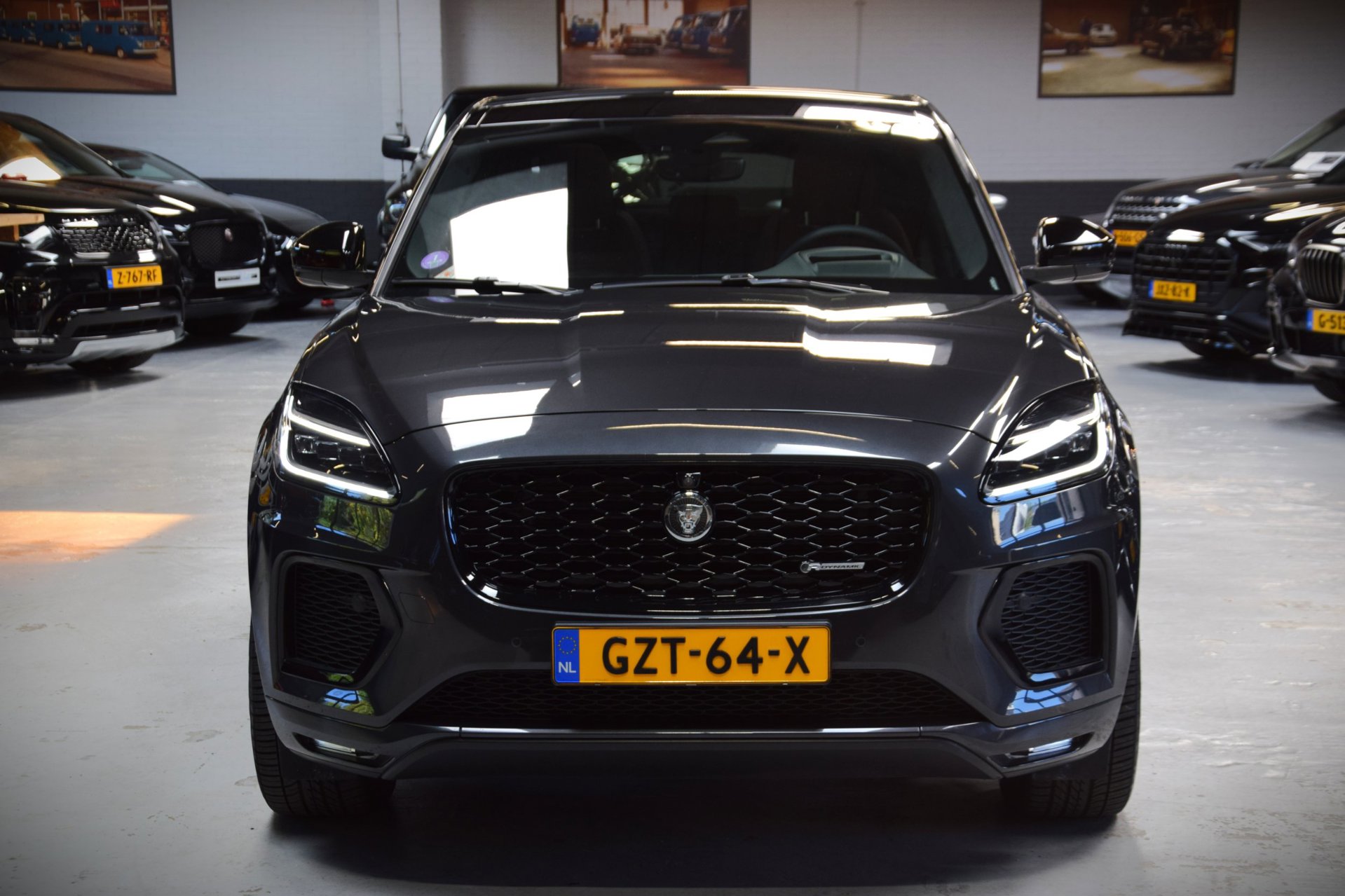 Foto van Jaguar E-pace