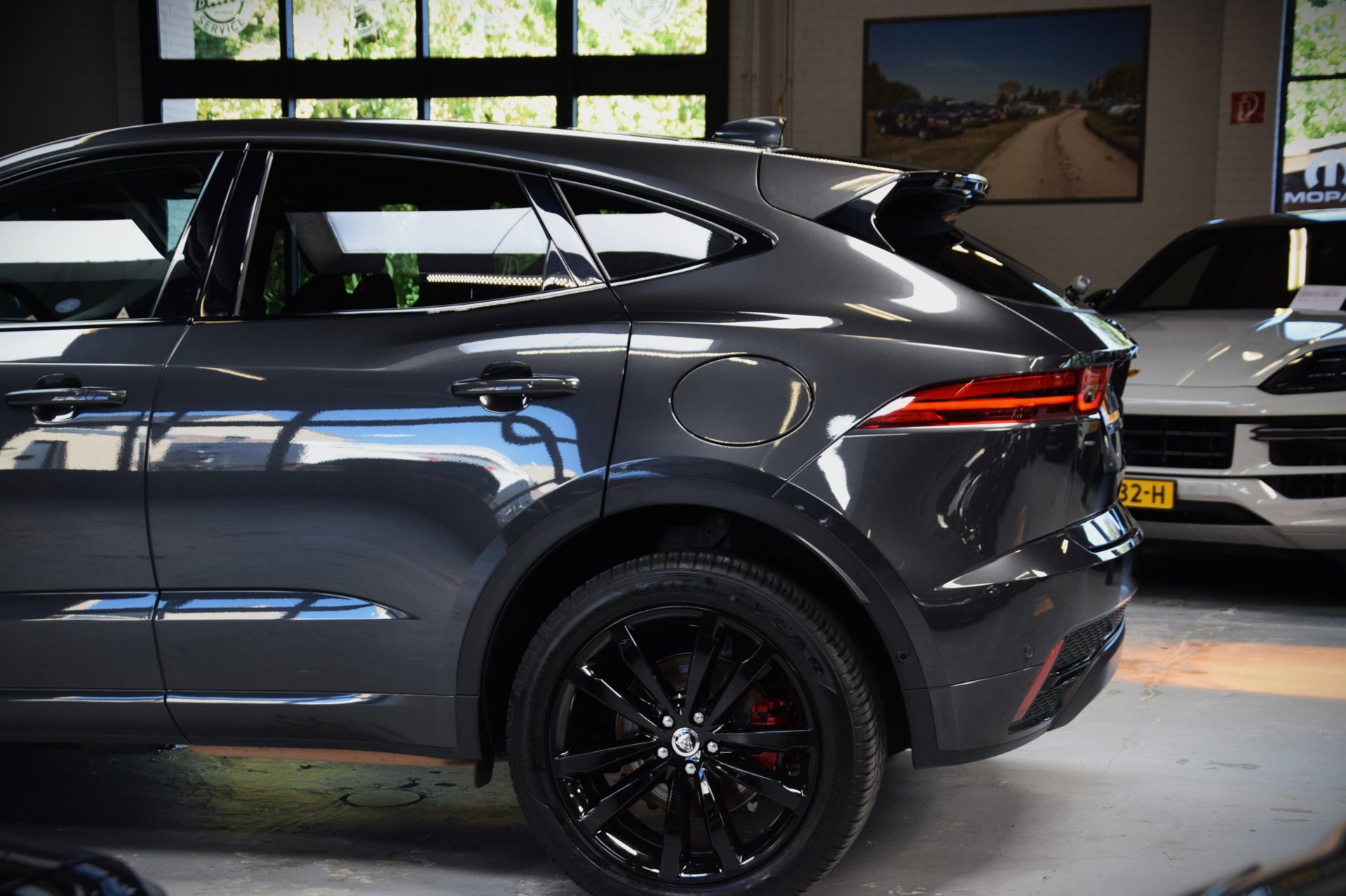 Foto van Jaguar E-pace
