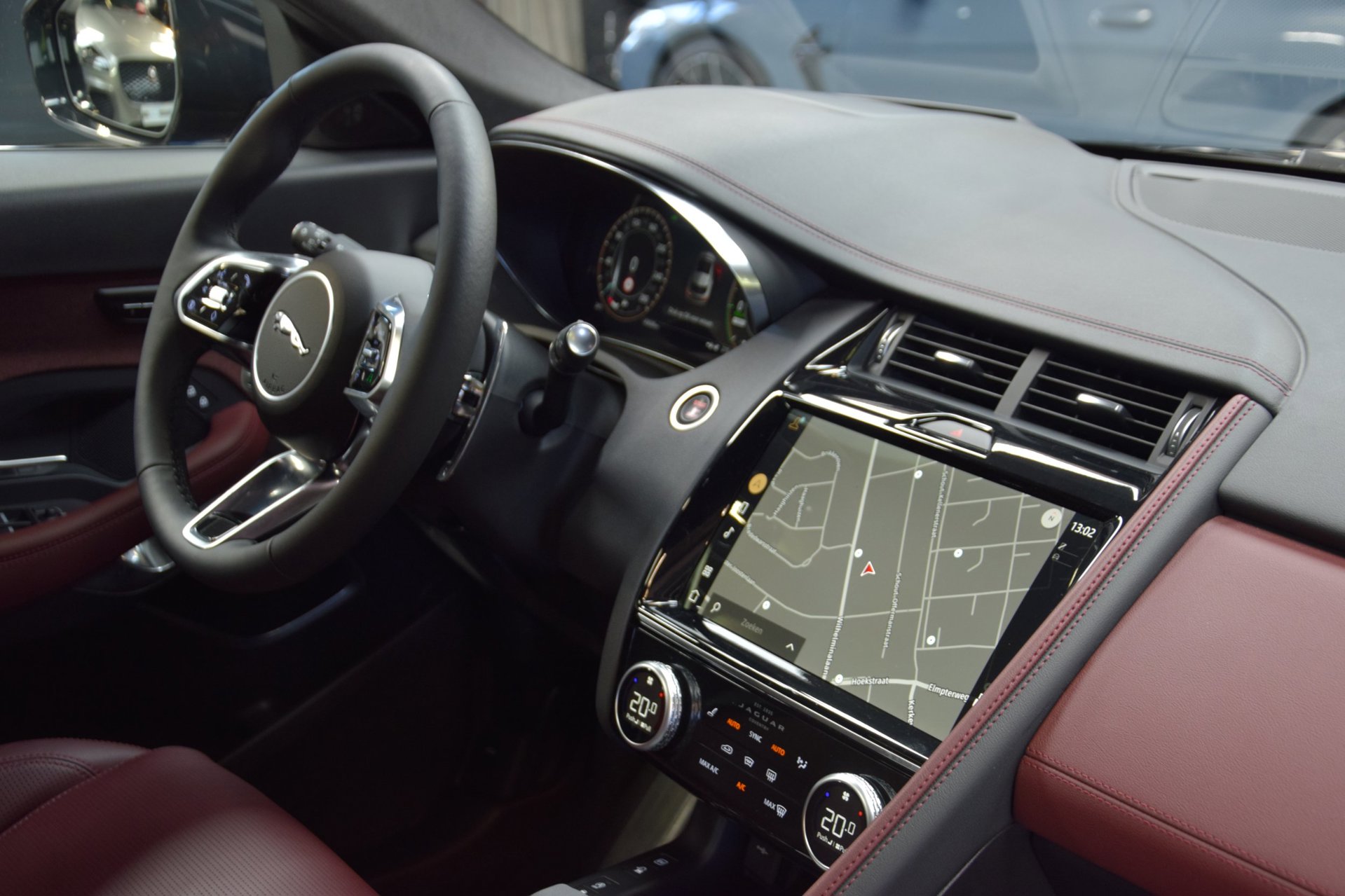 Foto van Jaguar E-pace