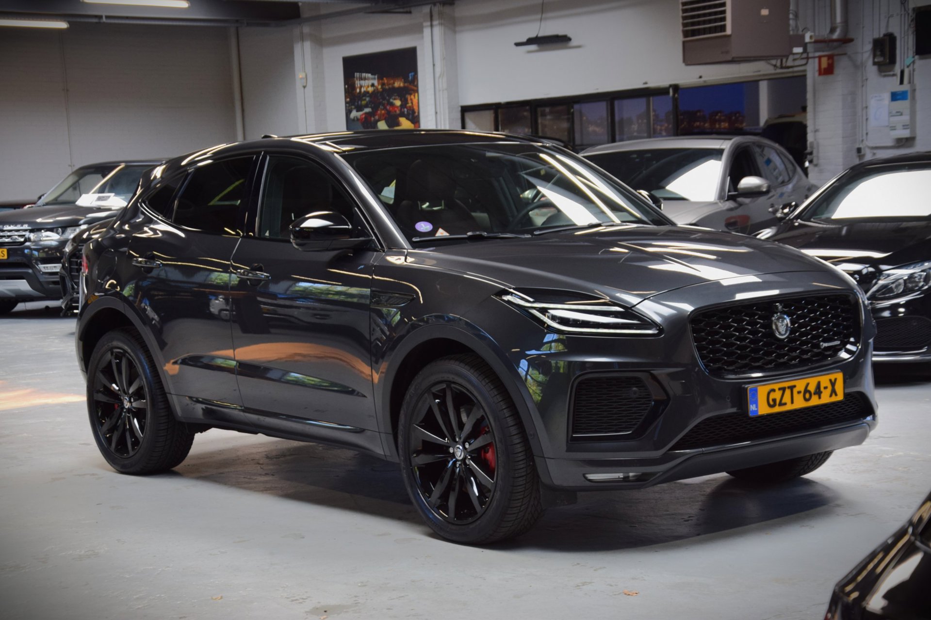 Foto van Jaguar E-pace