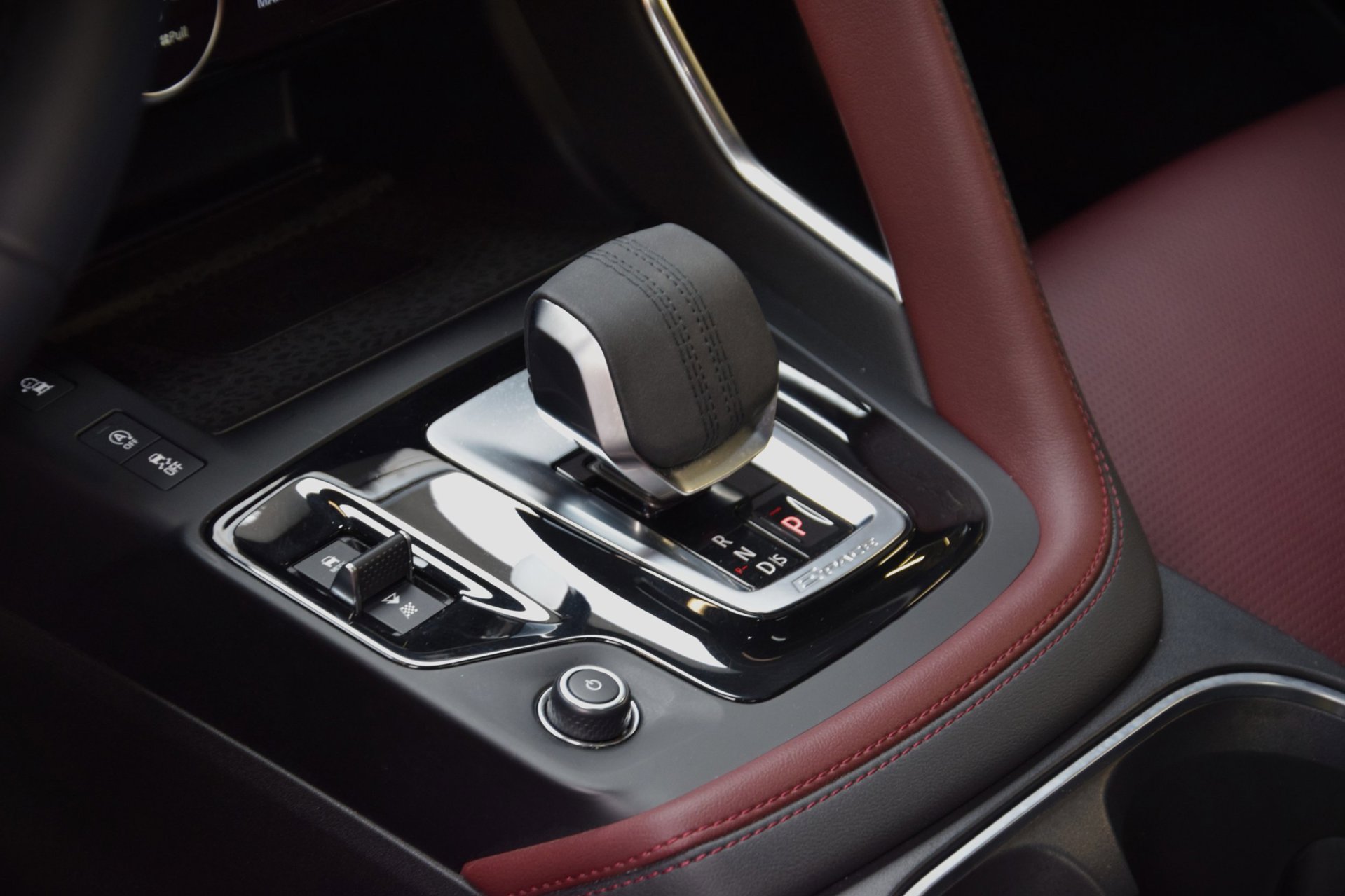 Foto van Jaguar E-pace