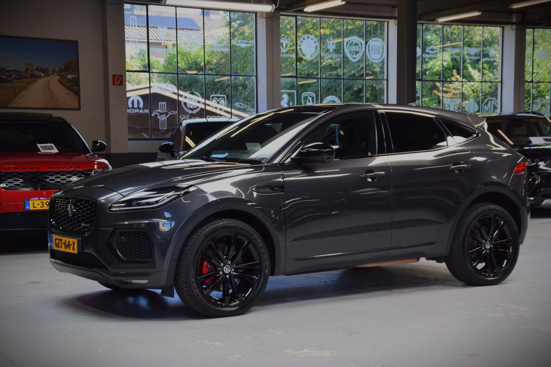Foto van Jaguar E-pace