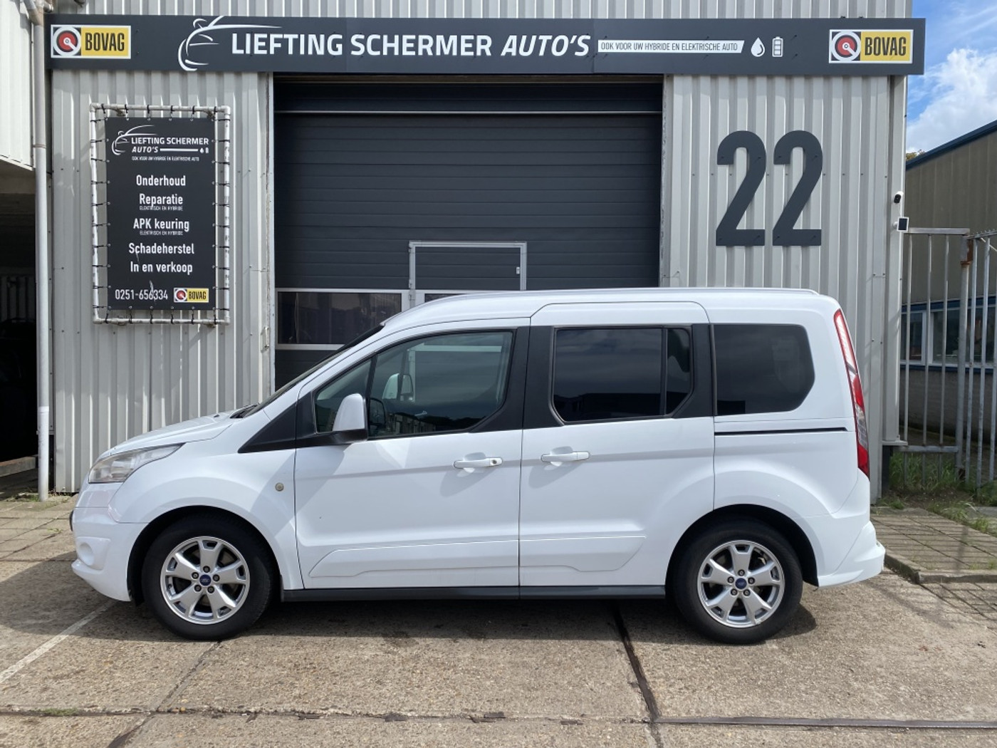 Foto van Ford Tourneo Connect Compact