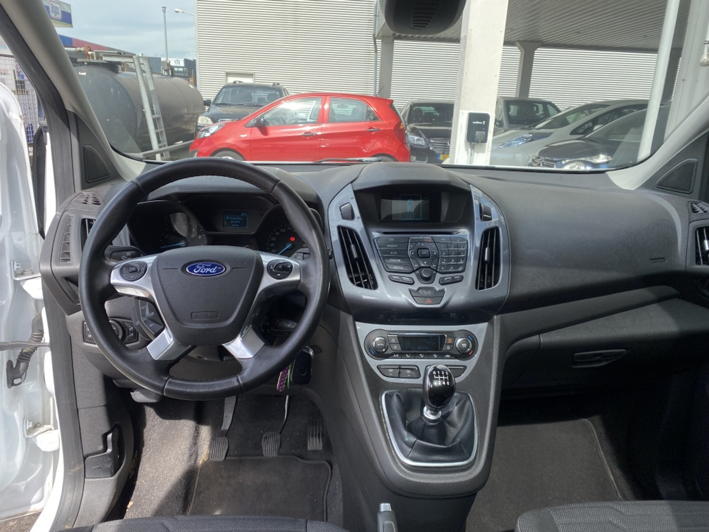 Foto van Ford Tourneo Connect Compact