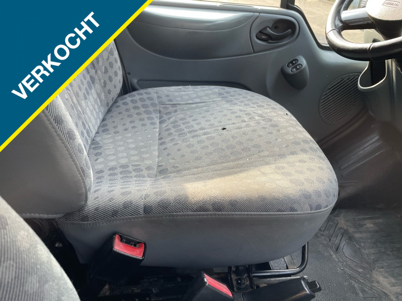 Foto van Ford Transit 260s FD Van 110 LR 4.23