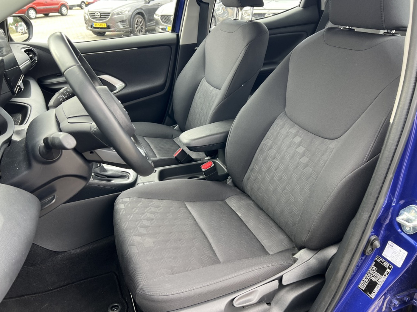 Foto van Mazda 2 Hybrid