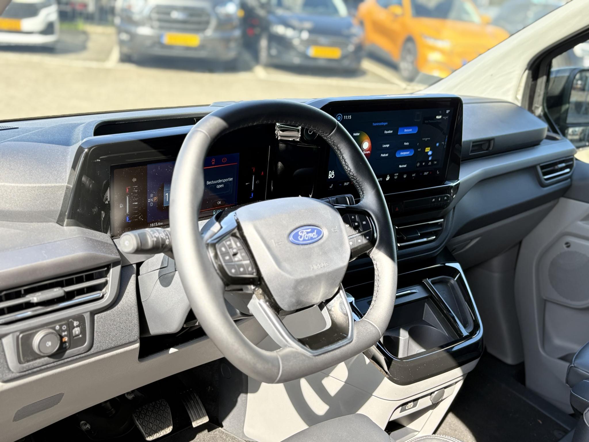 Foto van Ford Transit Custom Tourneo