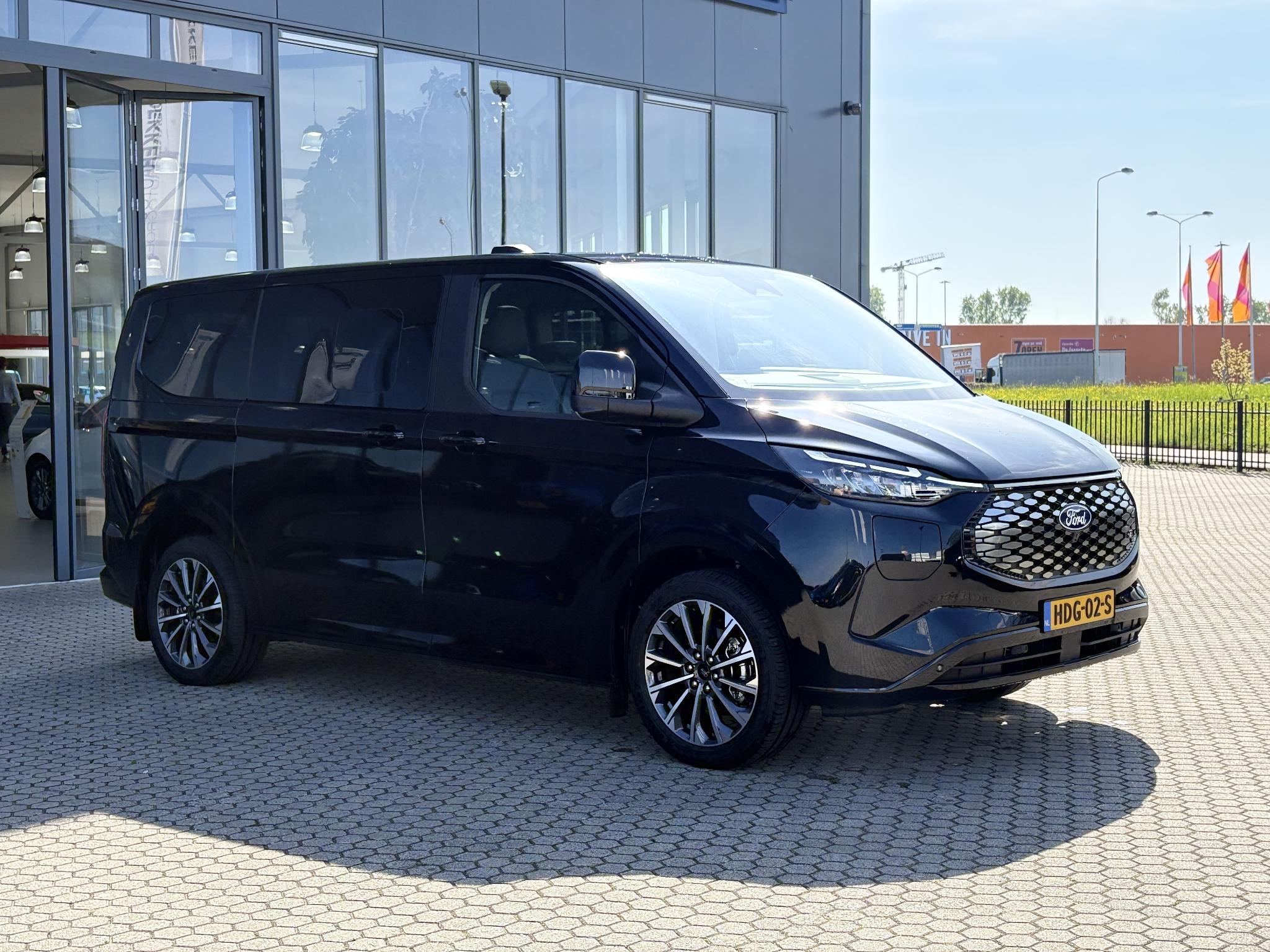 Foto van Ford Transit Custom Tourneo