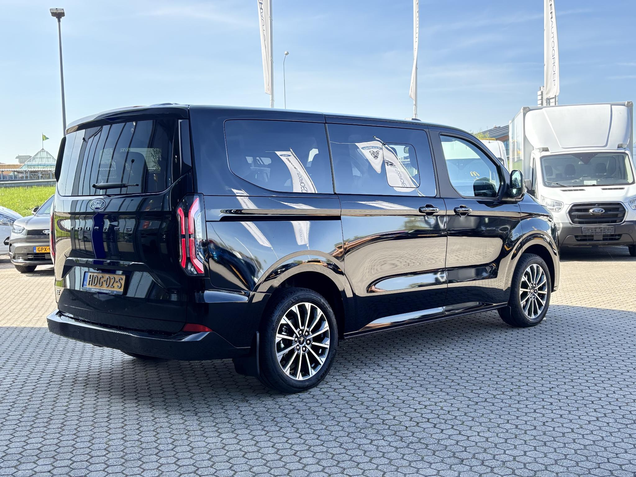 Foto van Ford Transit Custom Tourneo