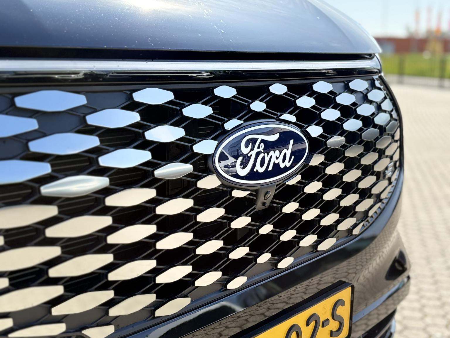 Foto van Ford Transit Custom Tourneo