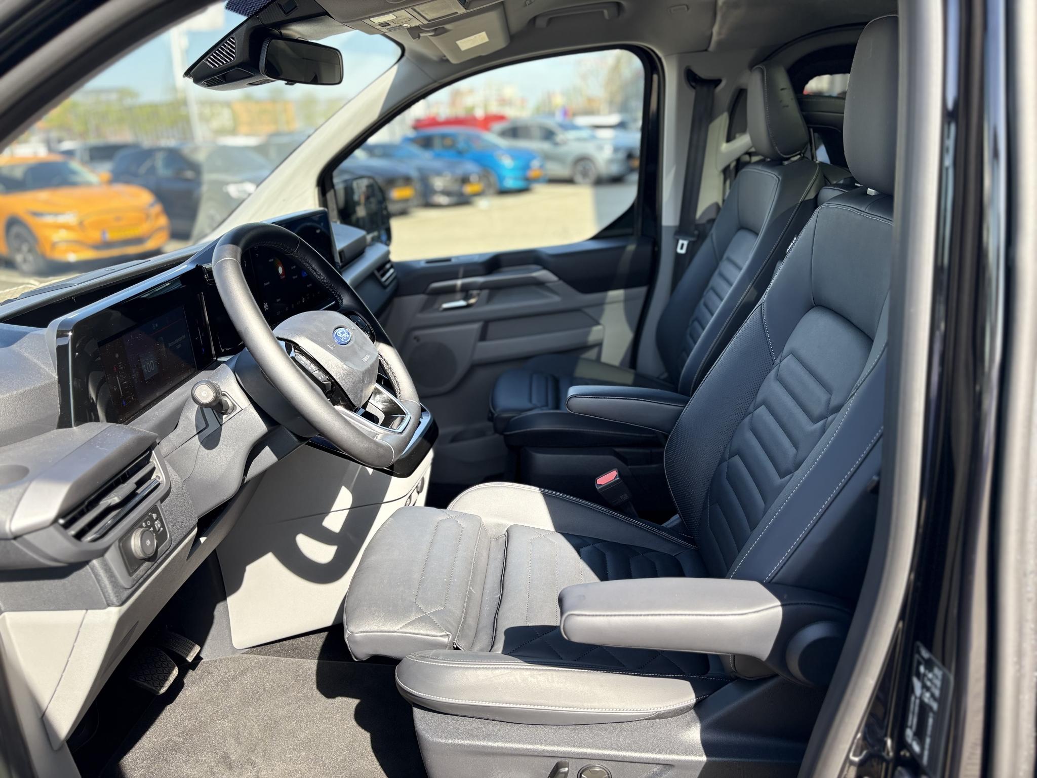 Foto van Ford Transit Custom Tourneo