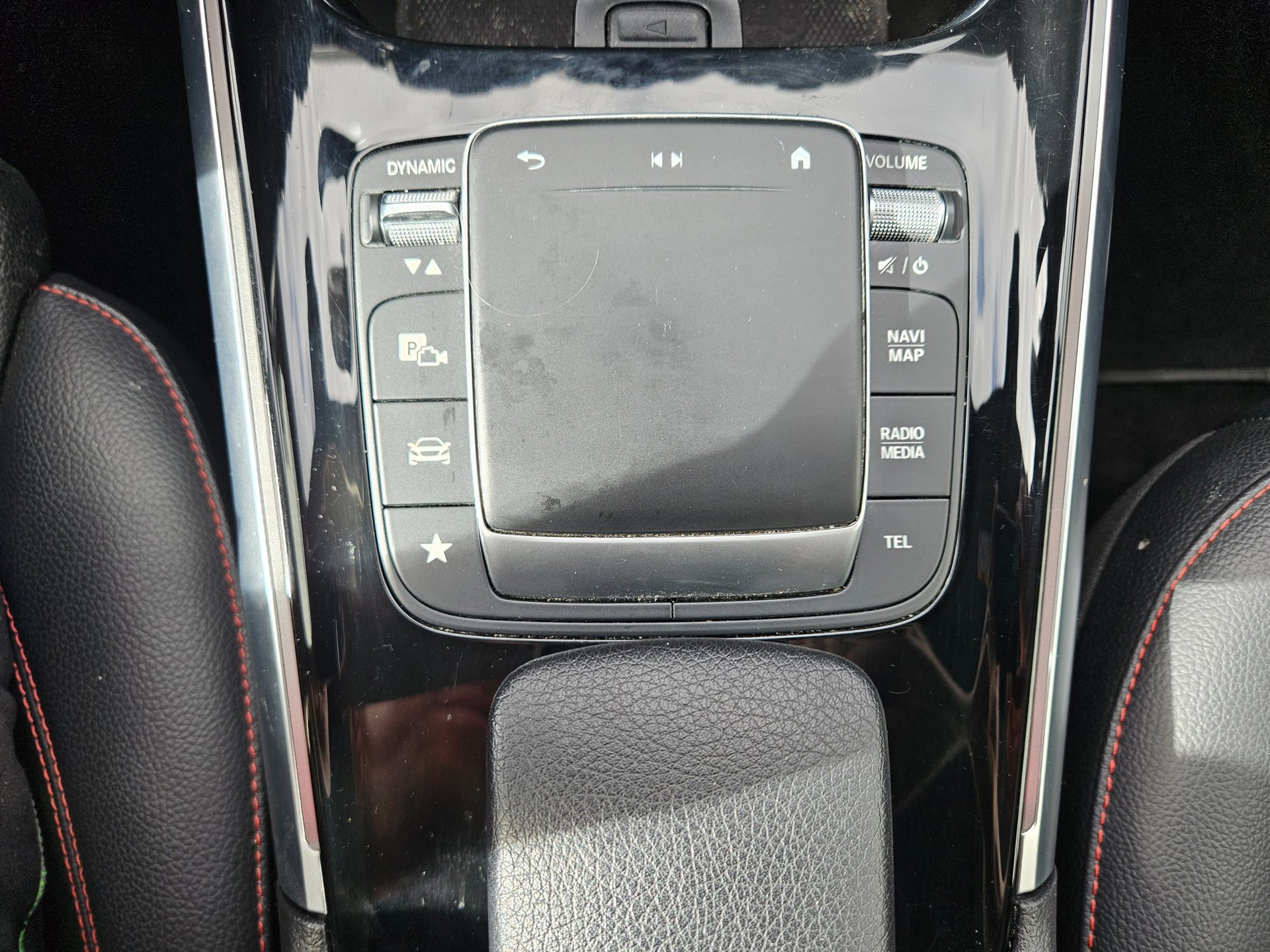 Foto van Mercedes-Benz GLB