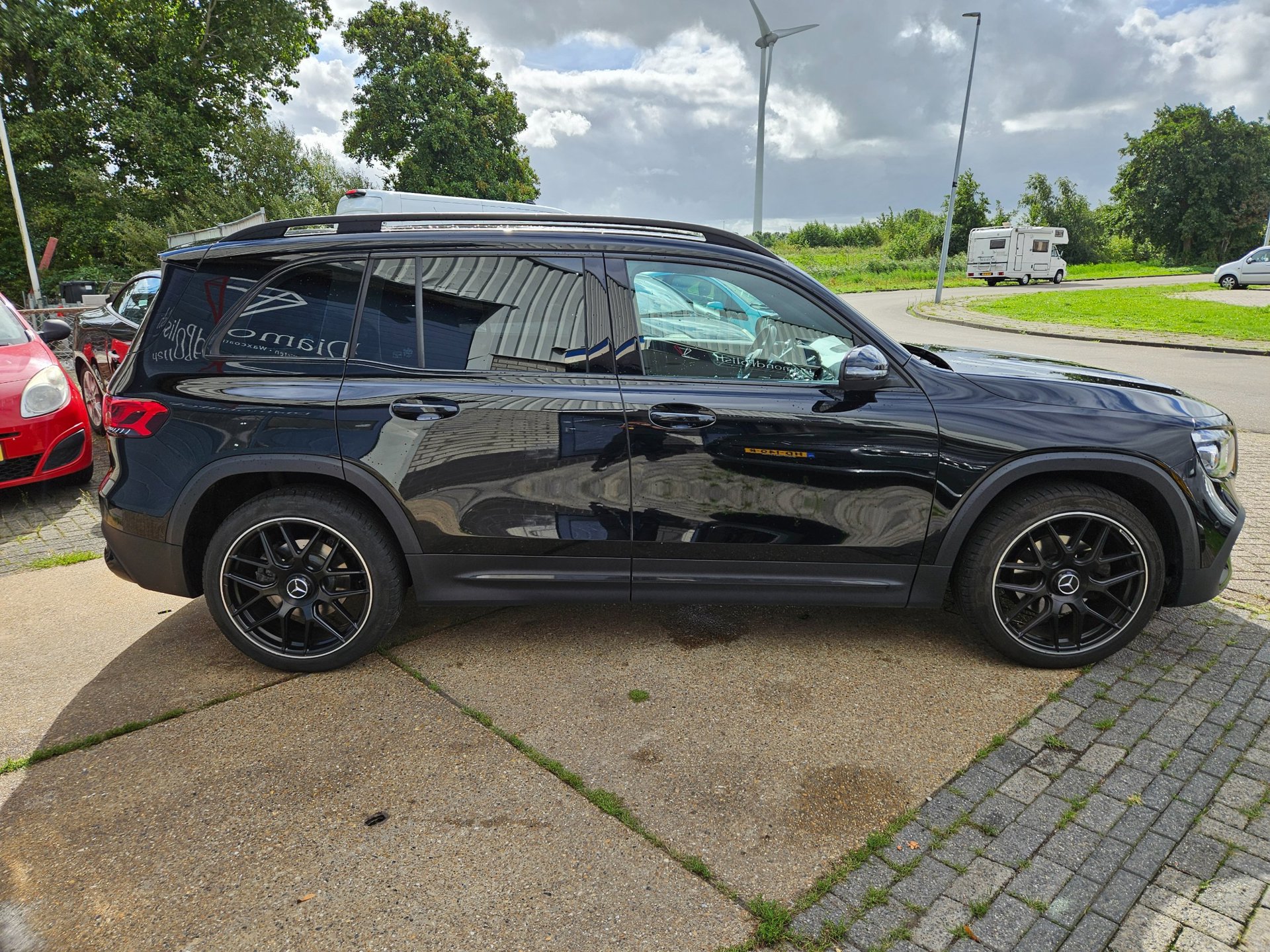 Foto van Mercedes-Benz GLB