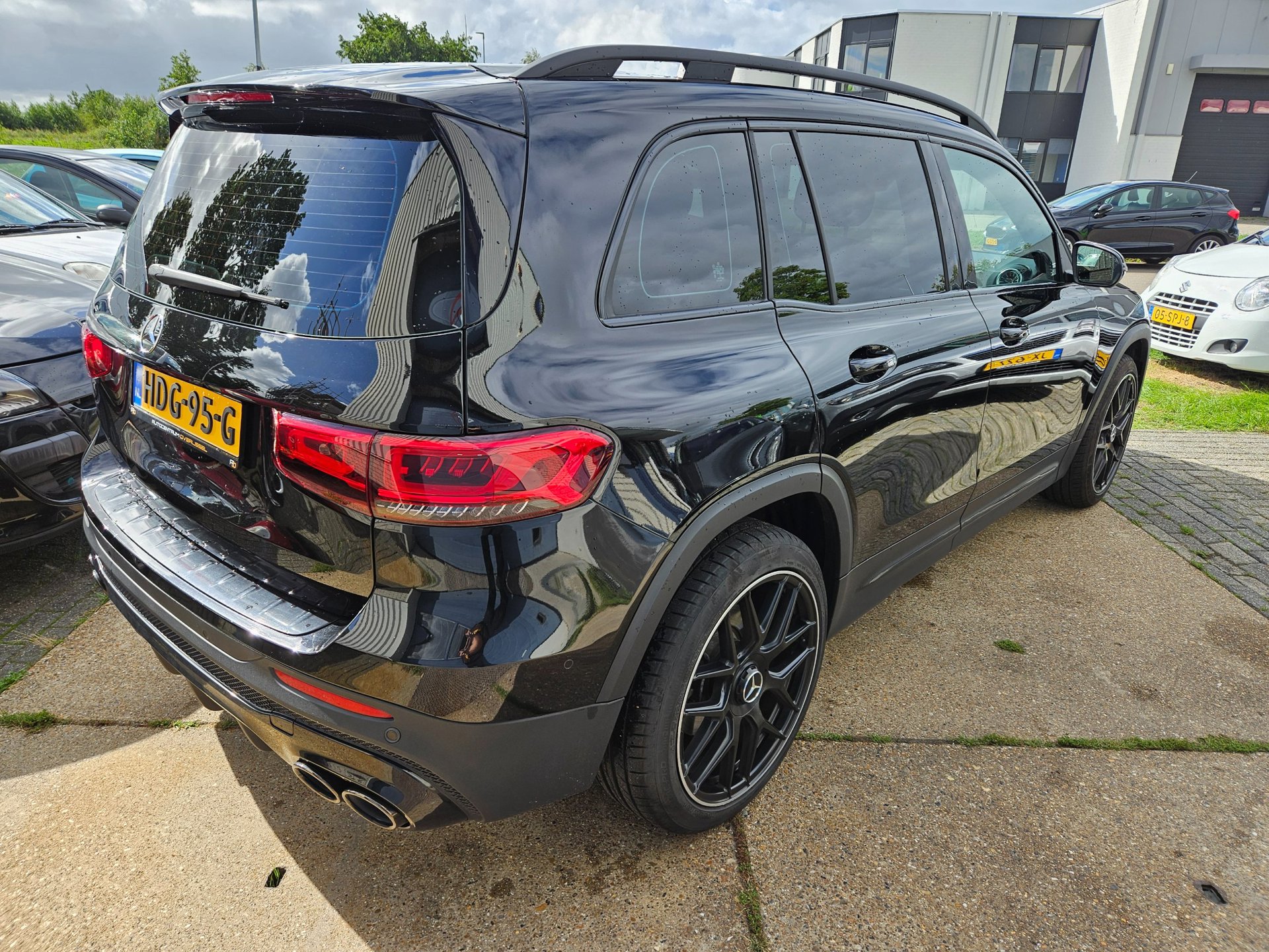 Foto van Mercedes-Benz GLB