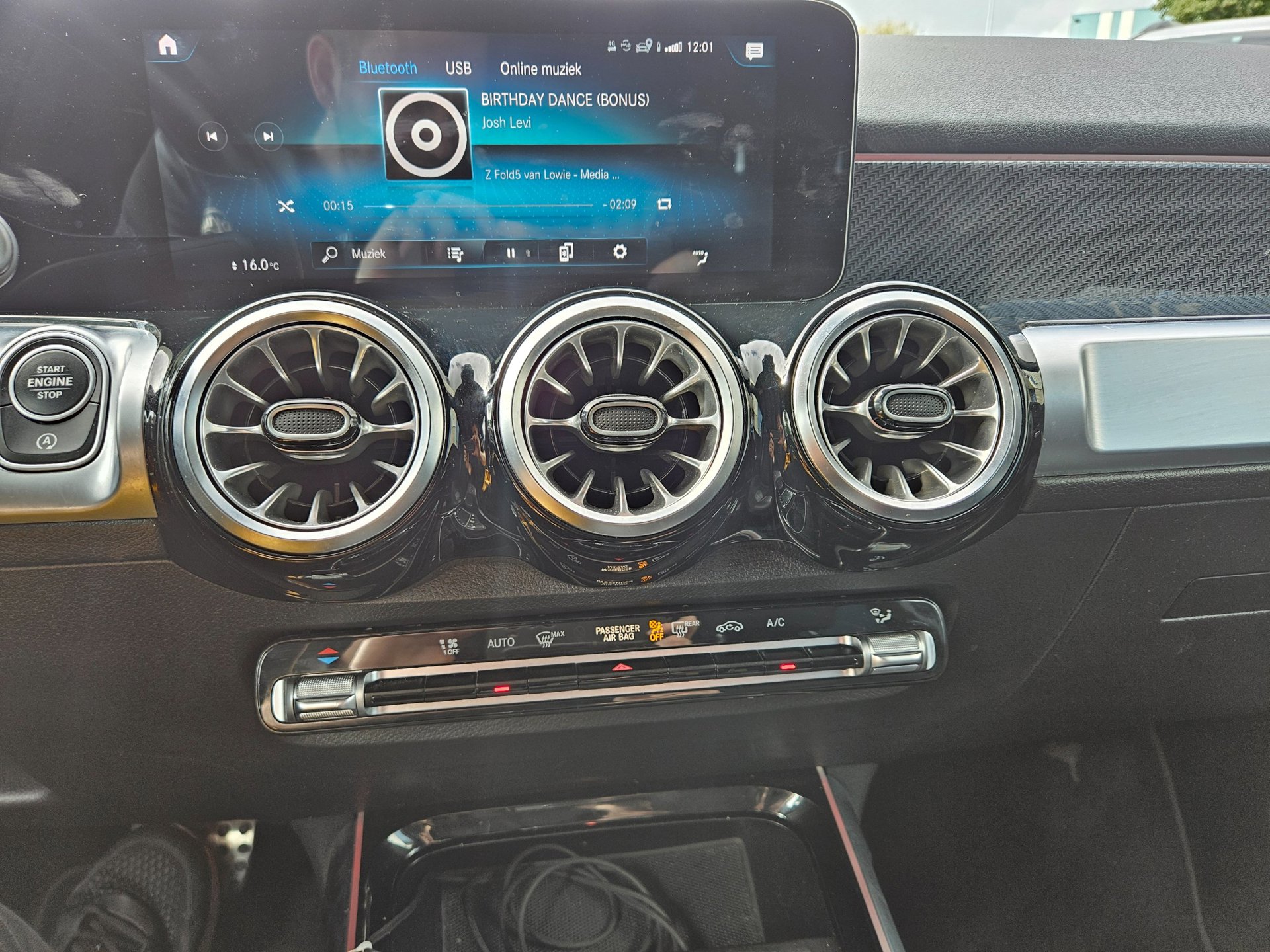 Foto van Mercedes-Benz GLB