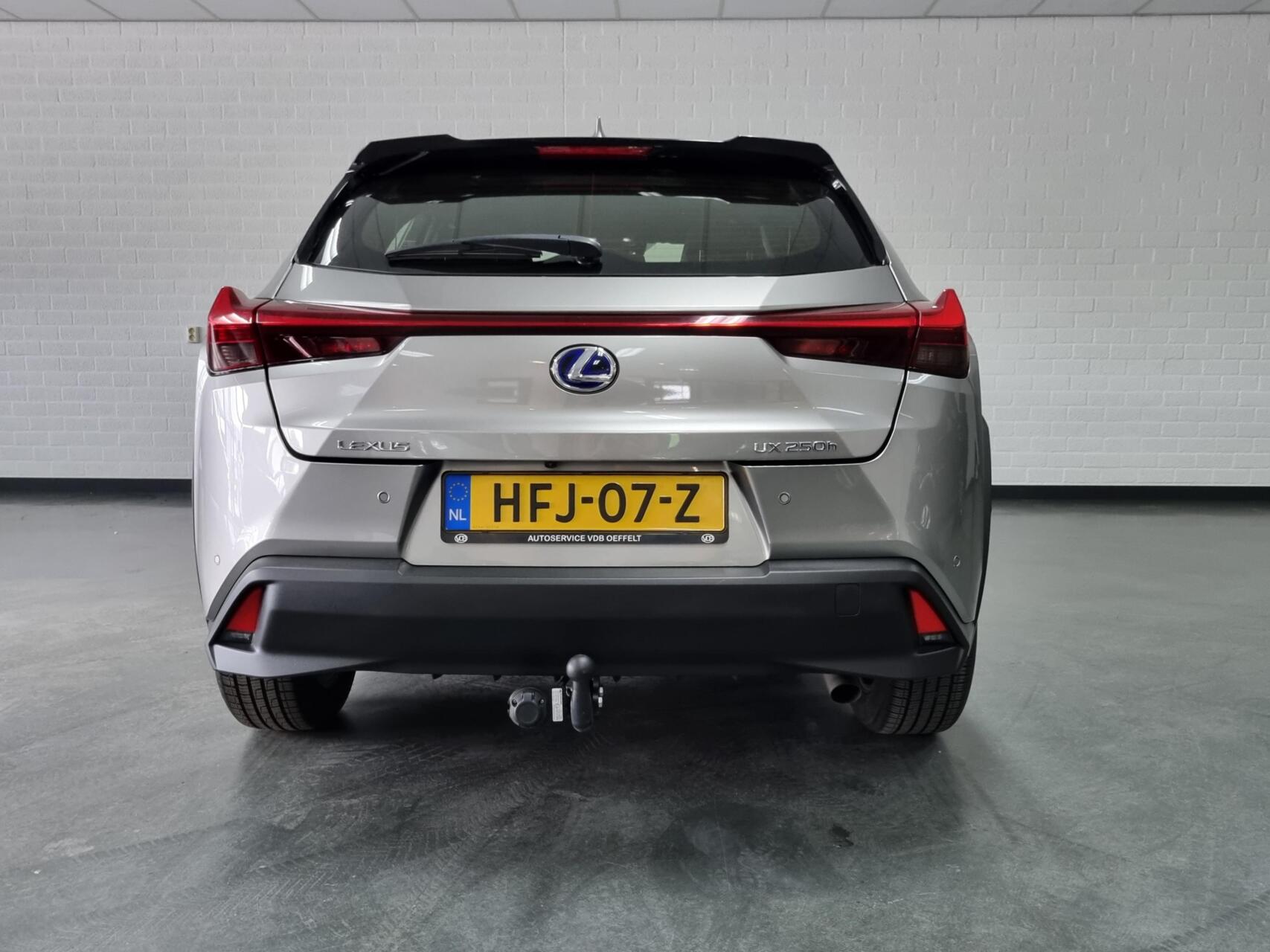 Foto van Lexus Ux