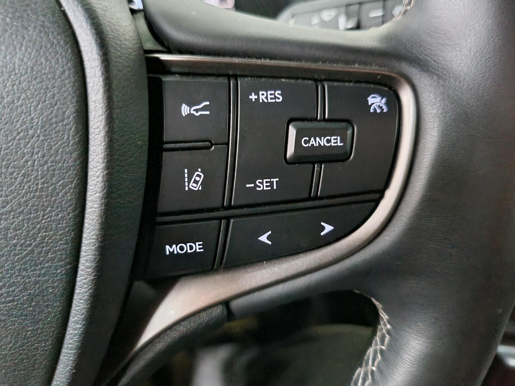 Foto van Lexus Ux
