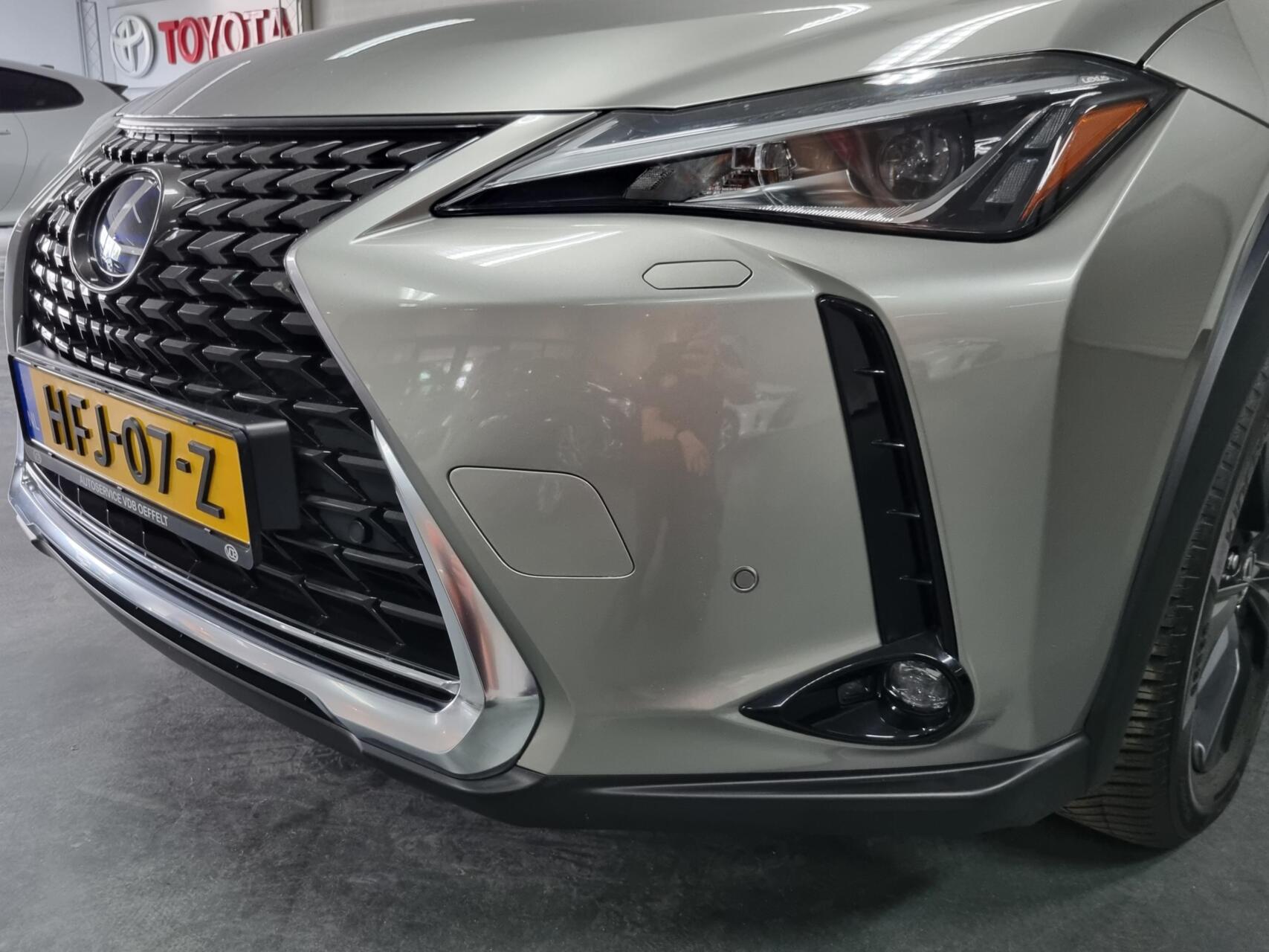 Foto van Lexus Ux