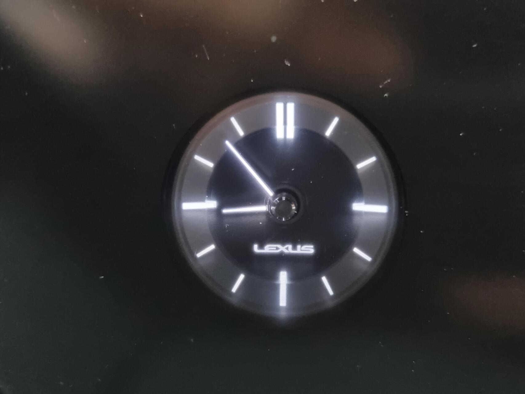 Foto van Lexus Ux