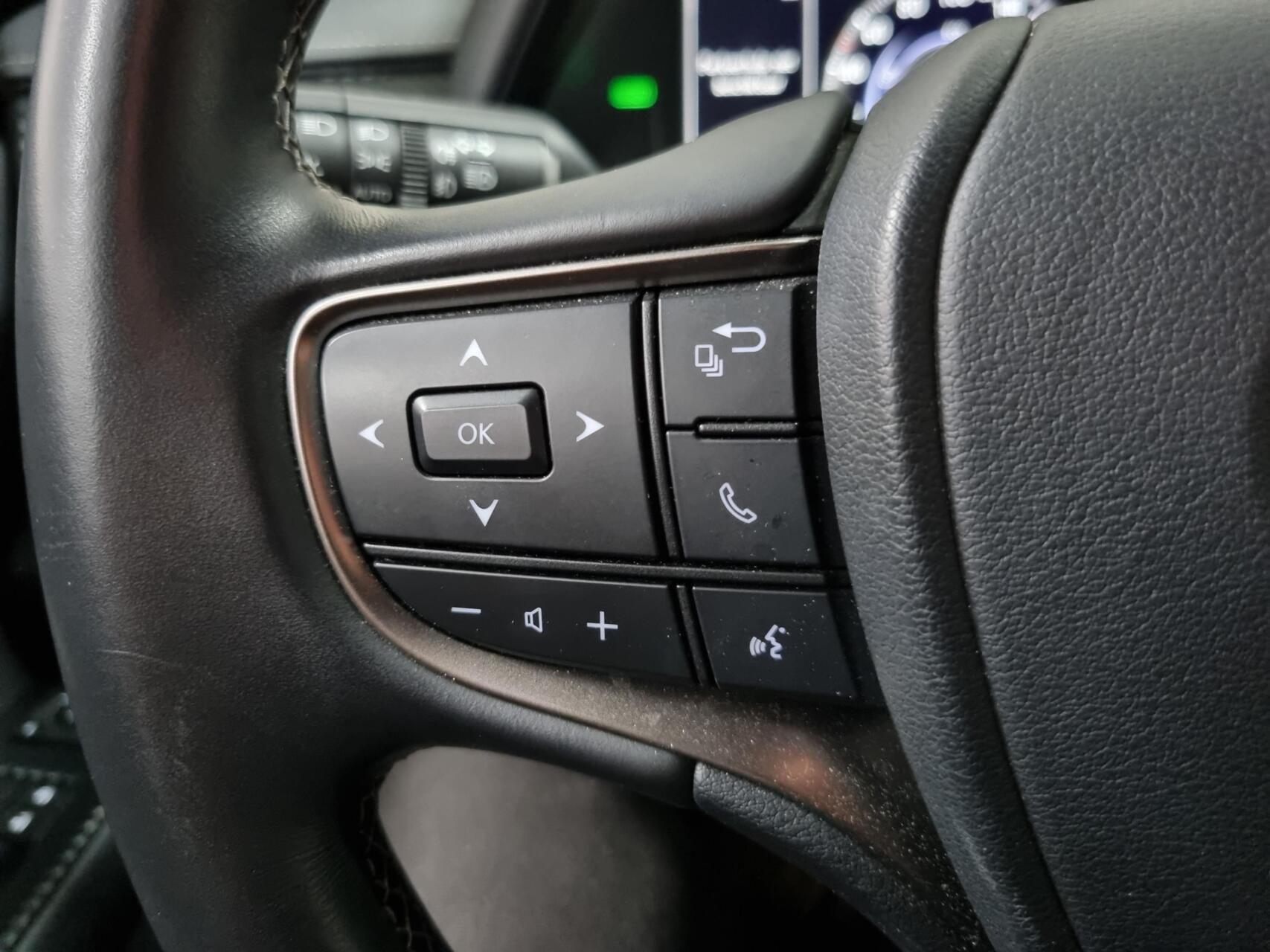 Foto van Lexus Ux