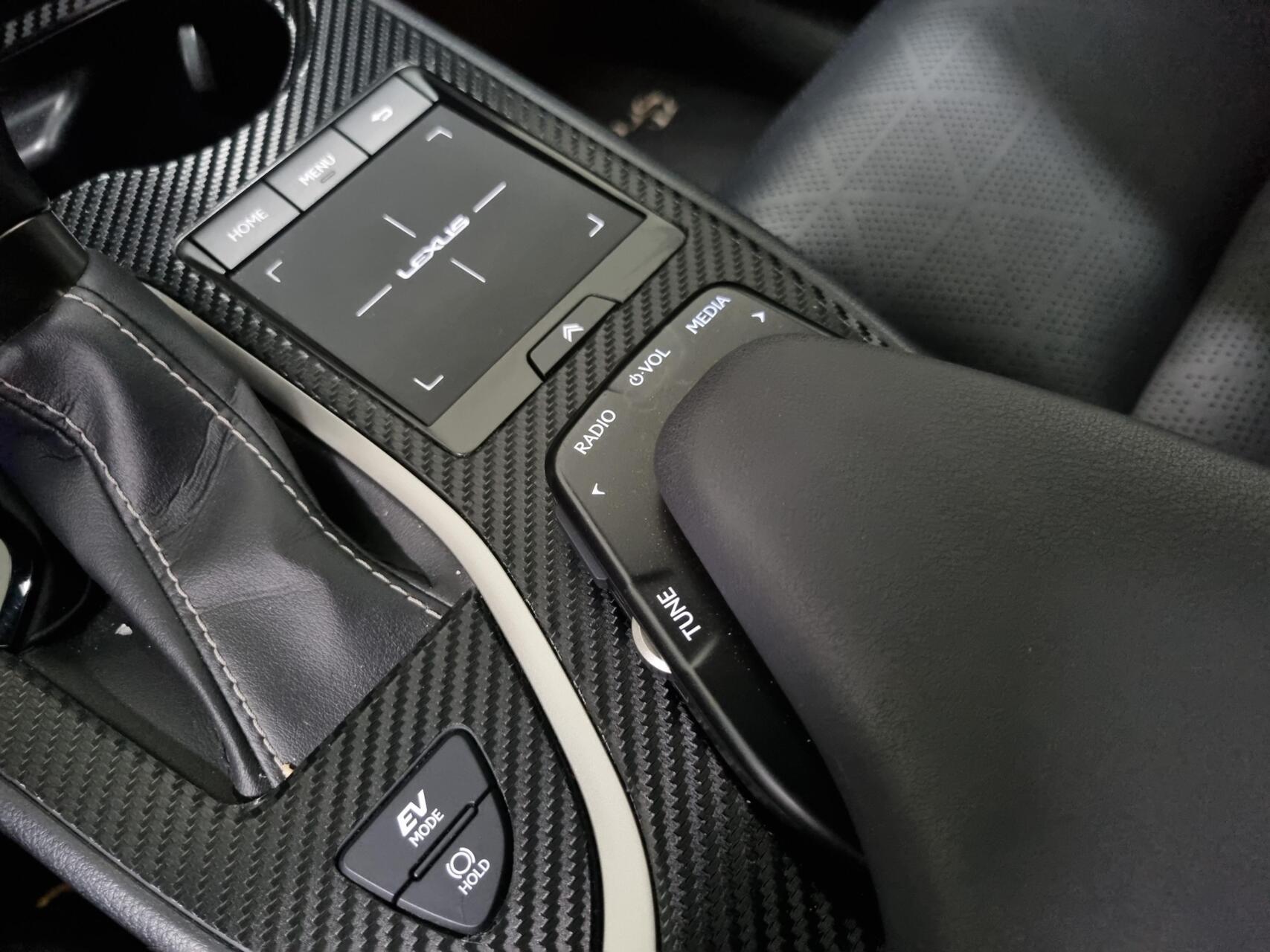Foto van Lexus Ux