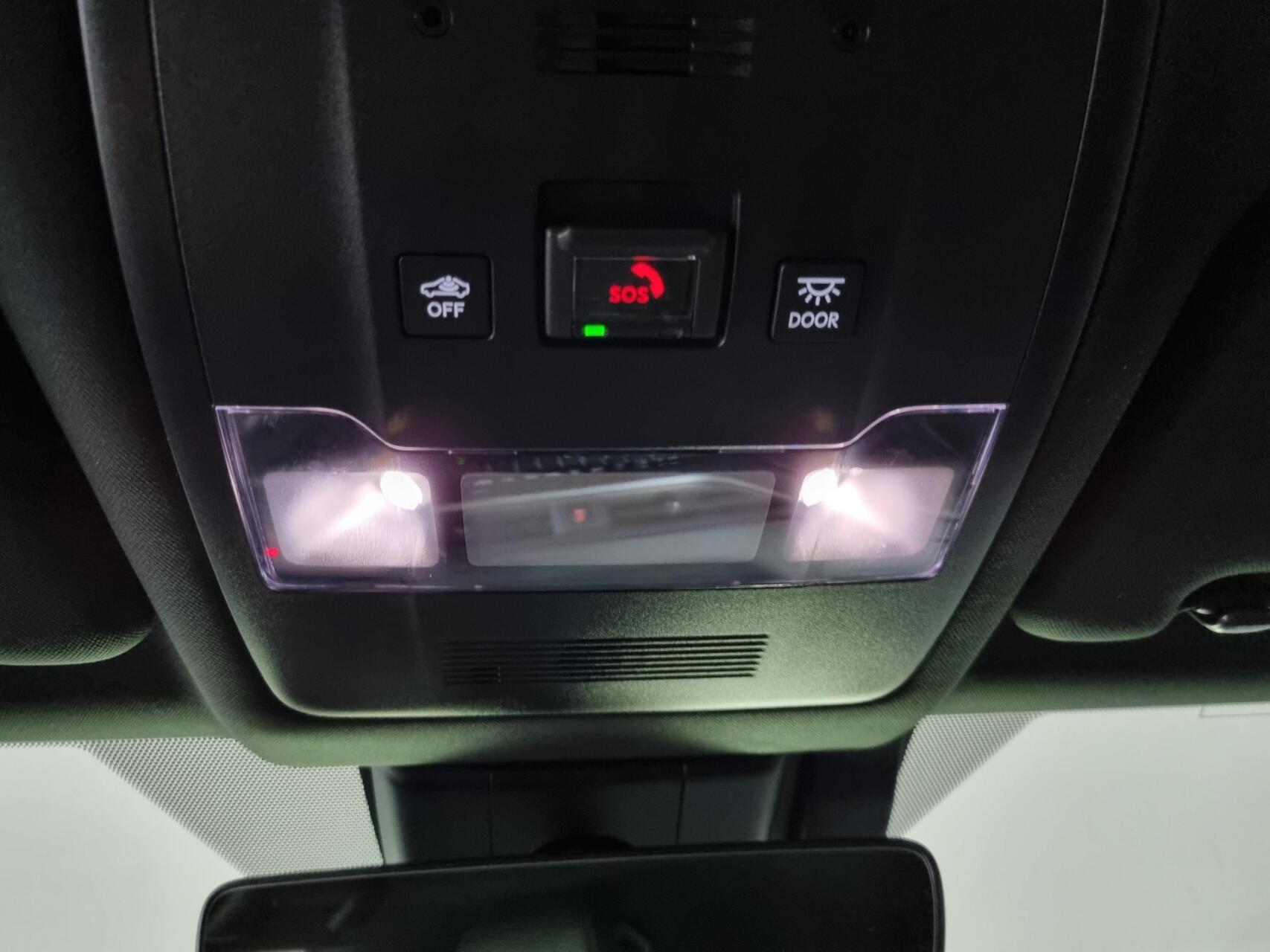 Foto van Lexus Ux