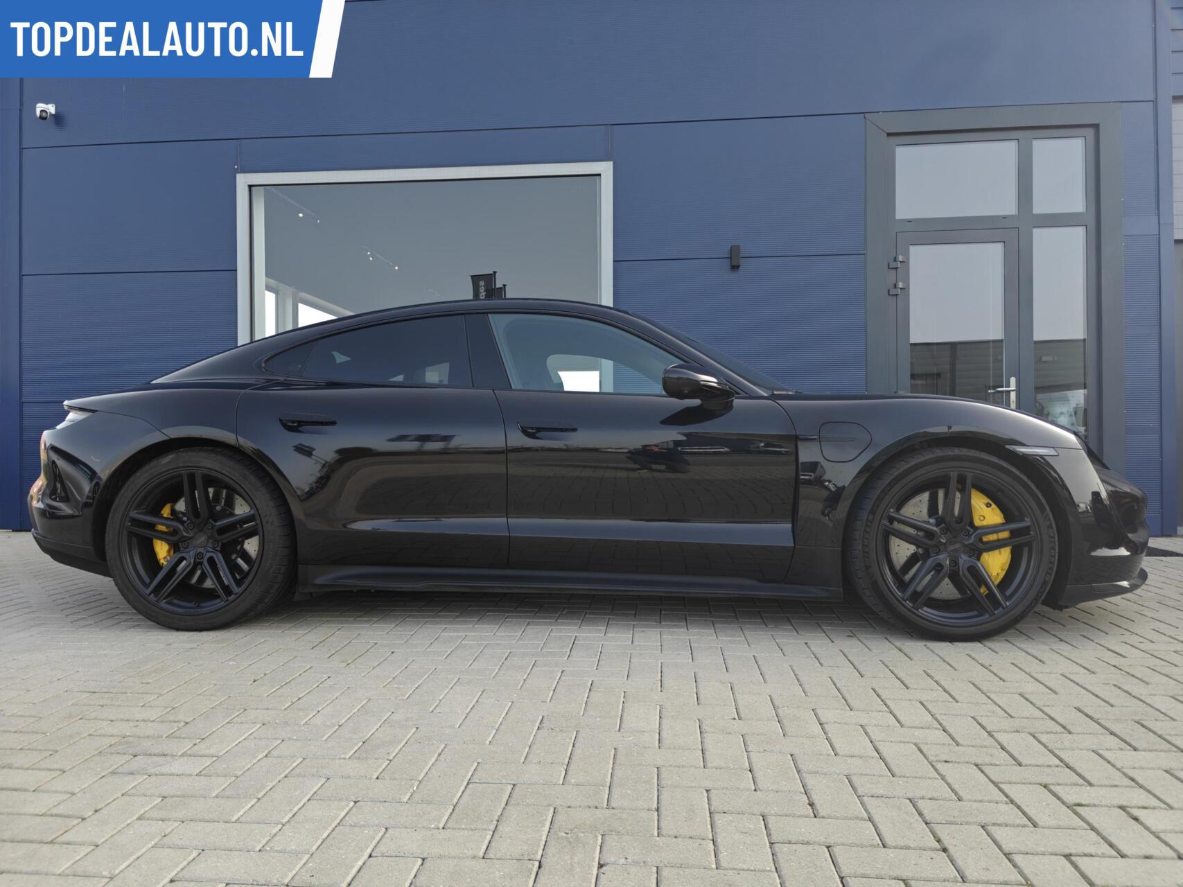 Foto van Porsche Taycan