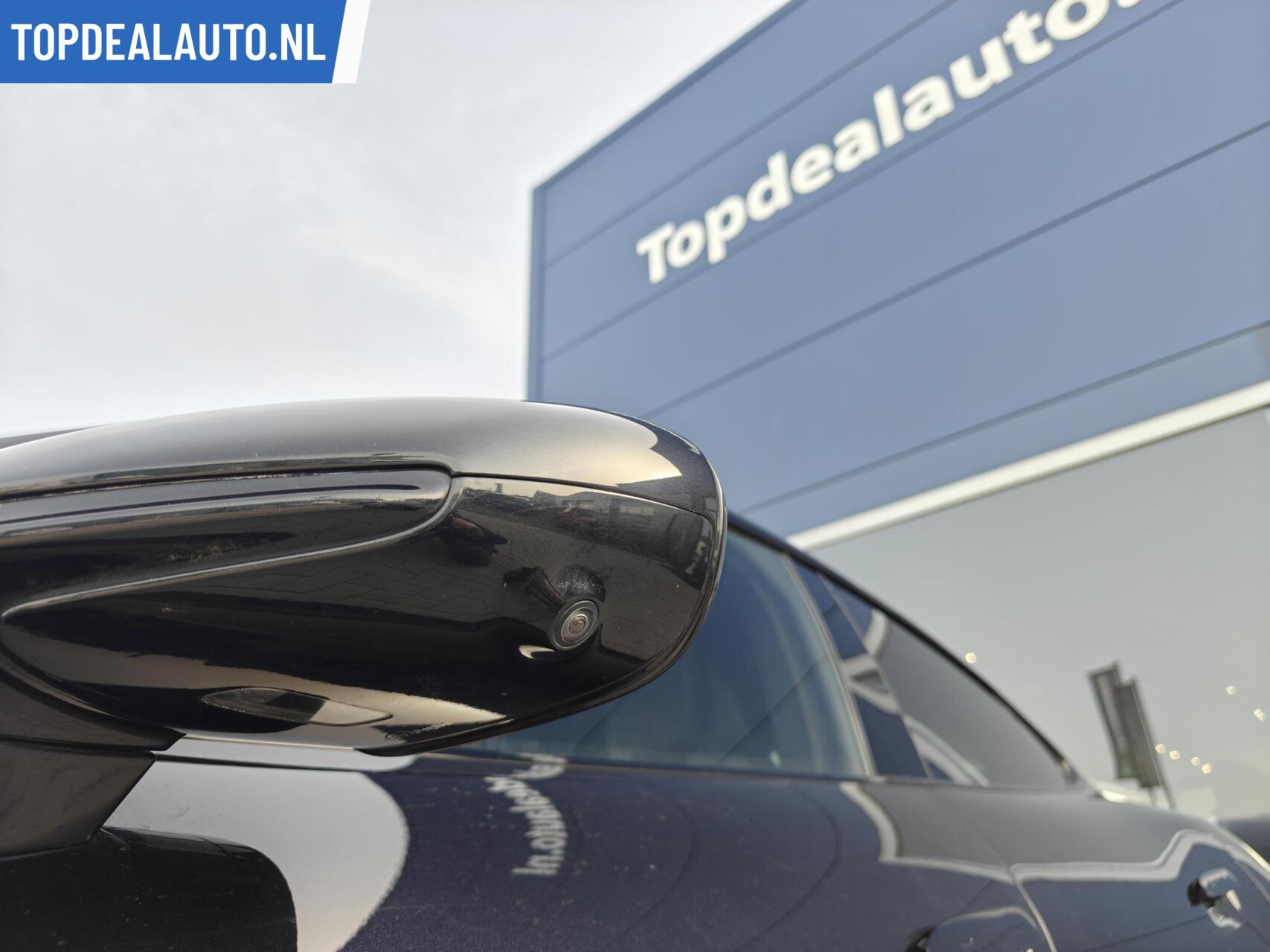 Foto van Porsche Taycan